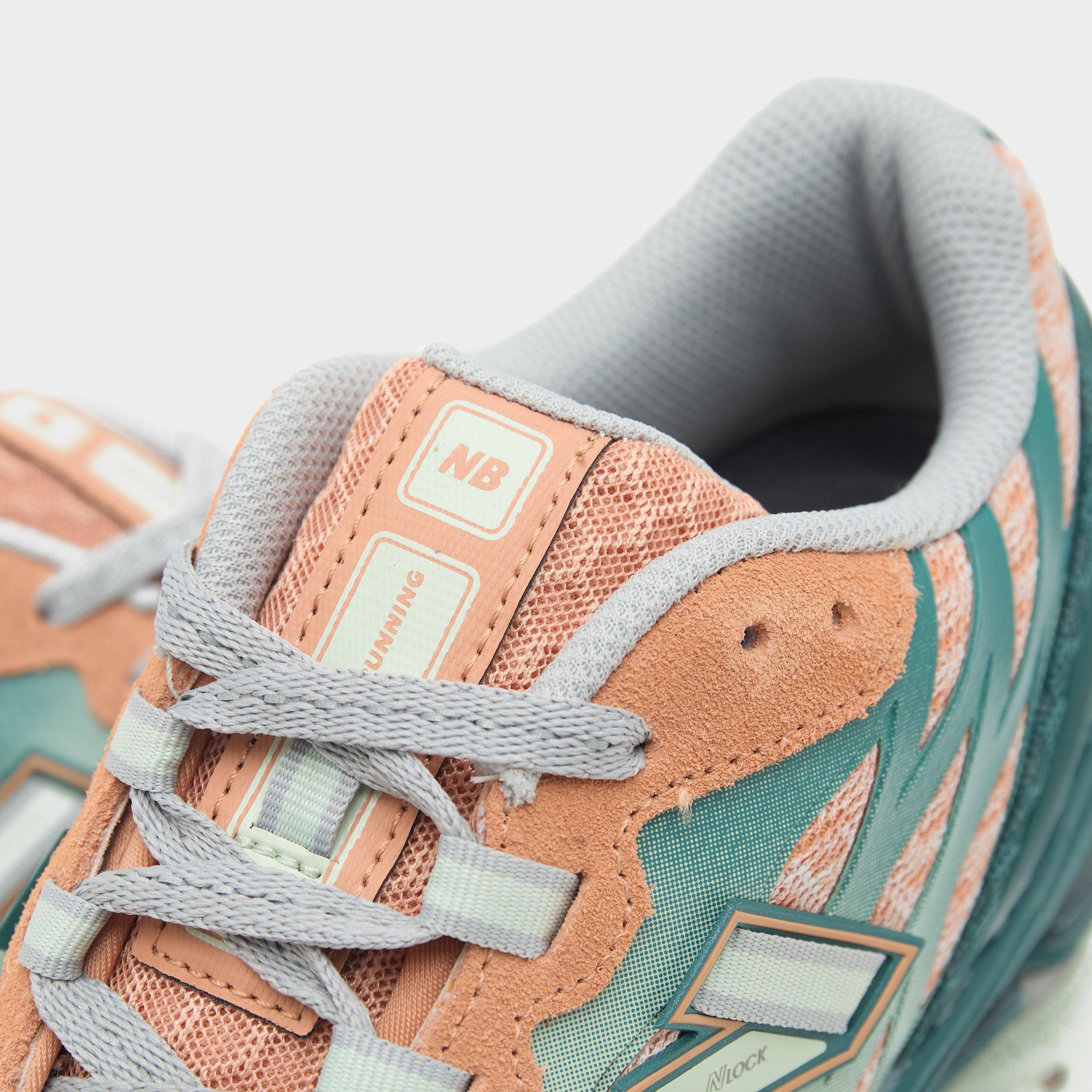 New Balance 1906W