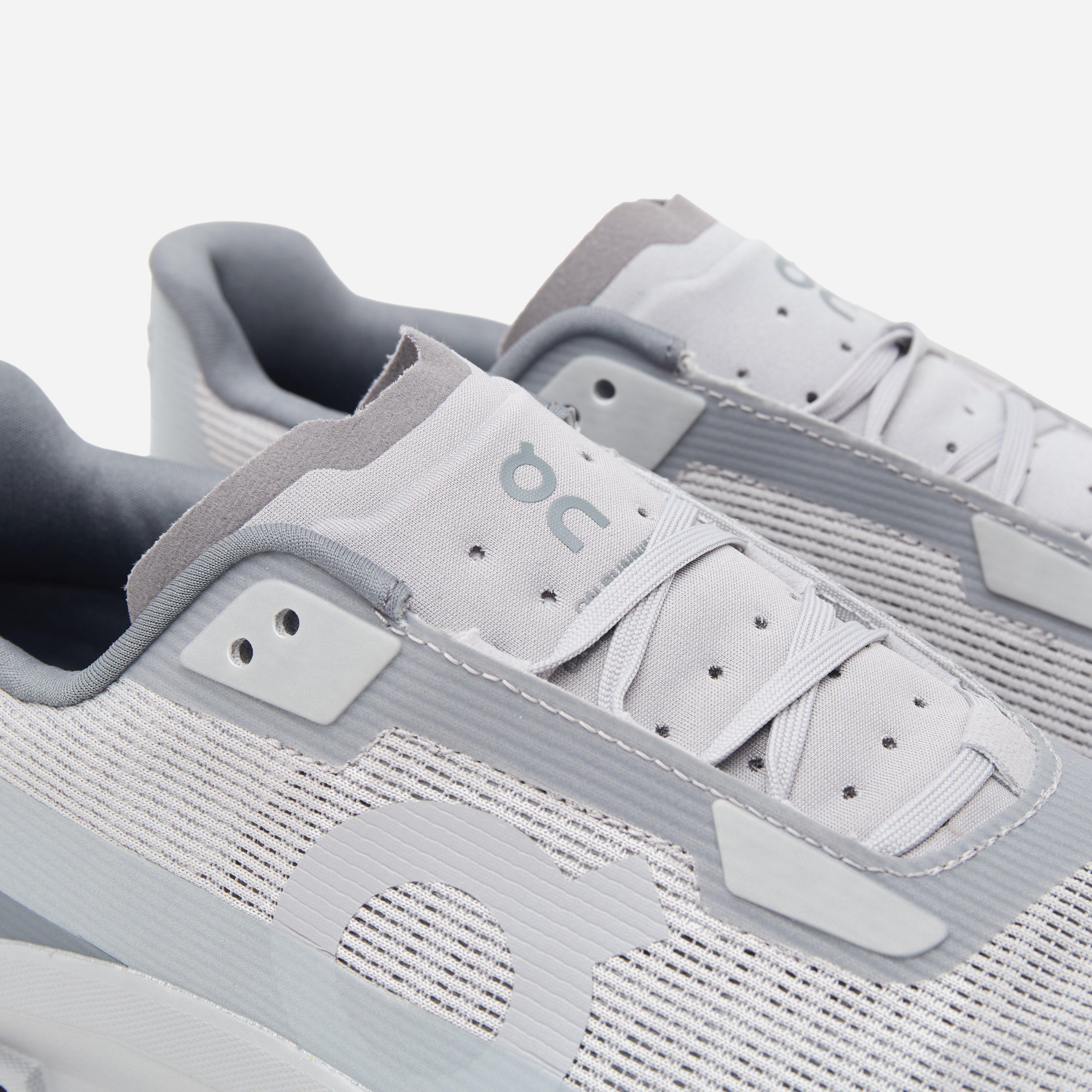 On Running Cloudmonster Void