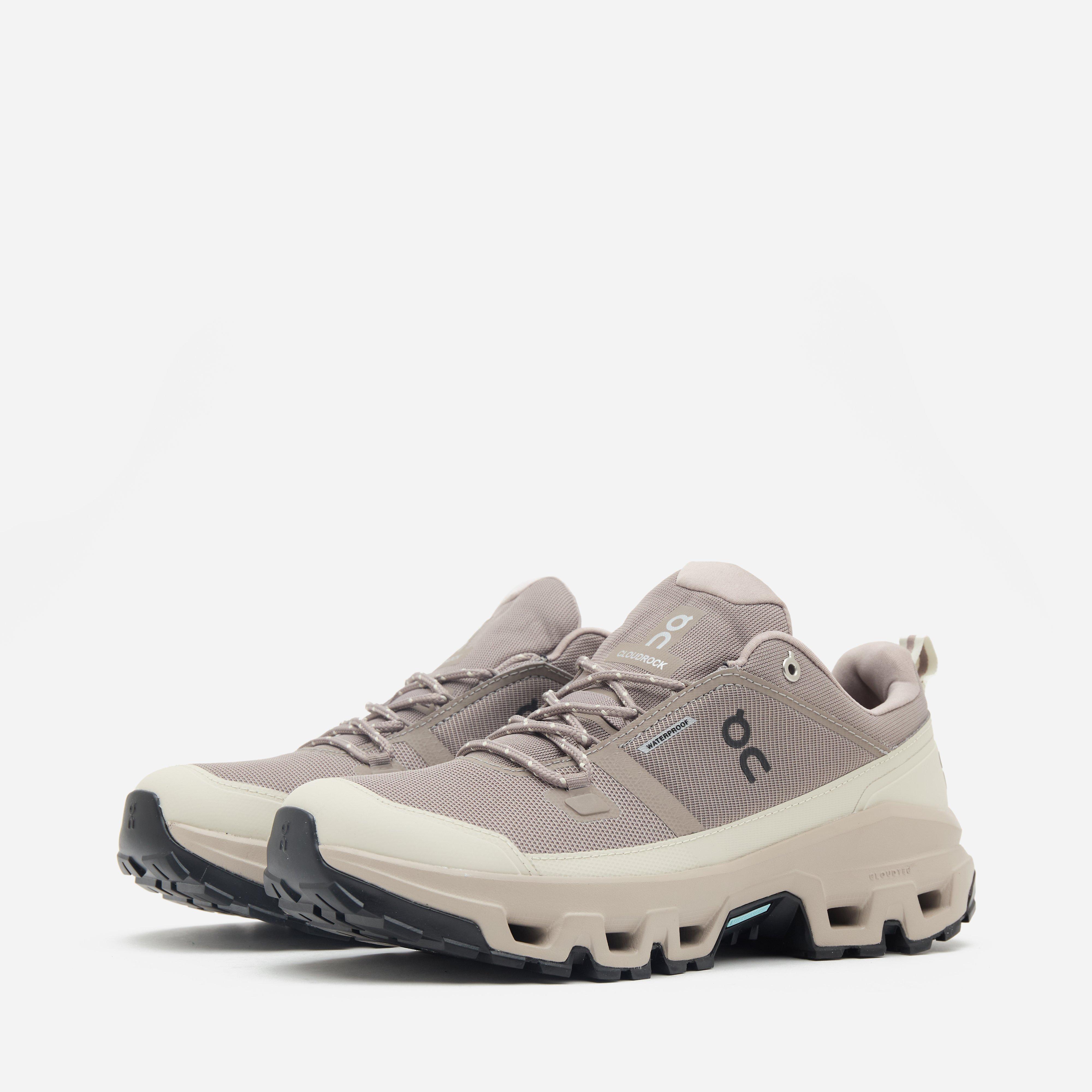 On Running Cloudrock Low Waterproof