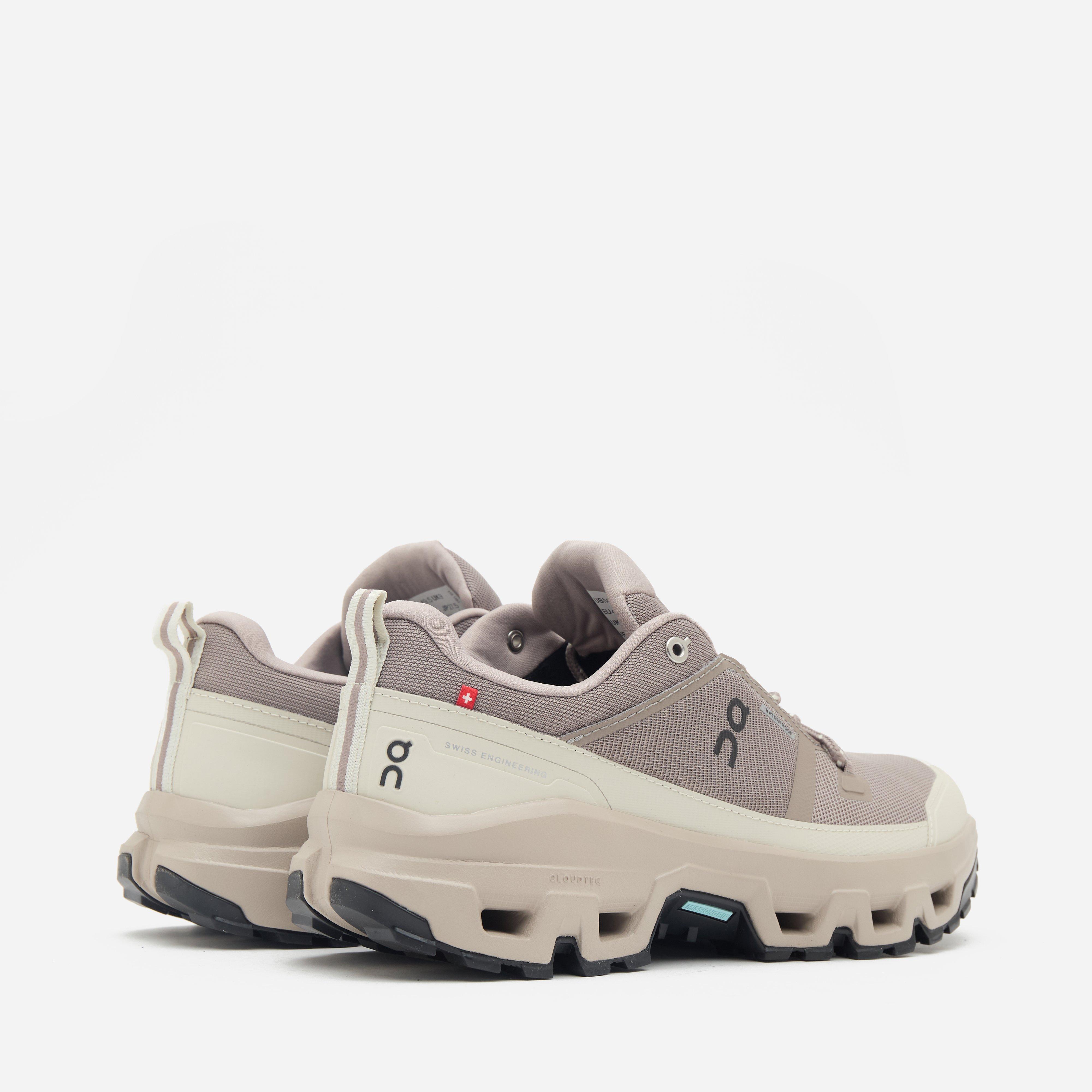 On Running Cloudrock Low Waterproof