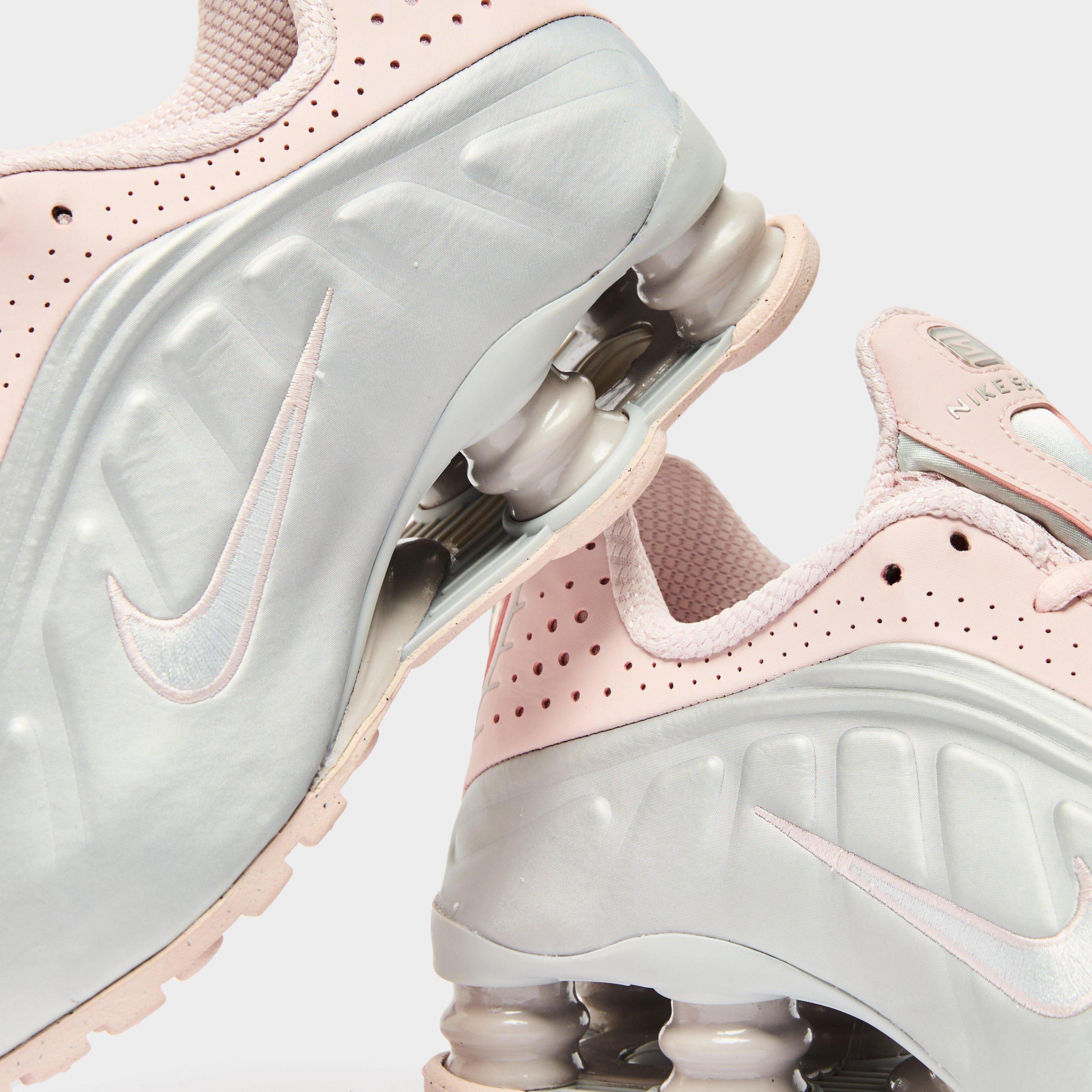 Nike Shox R4 Women's