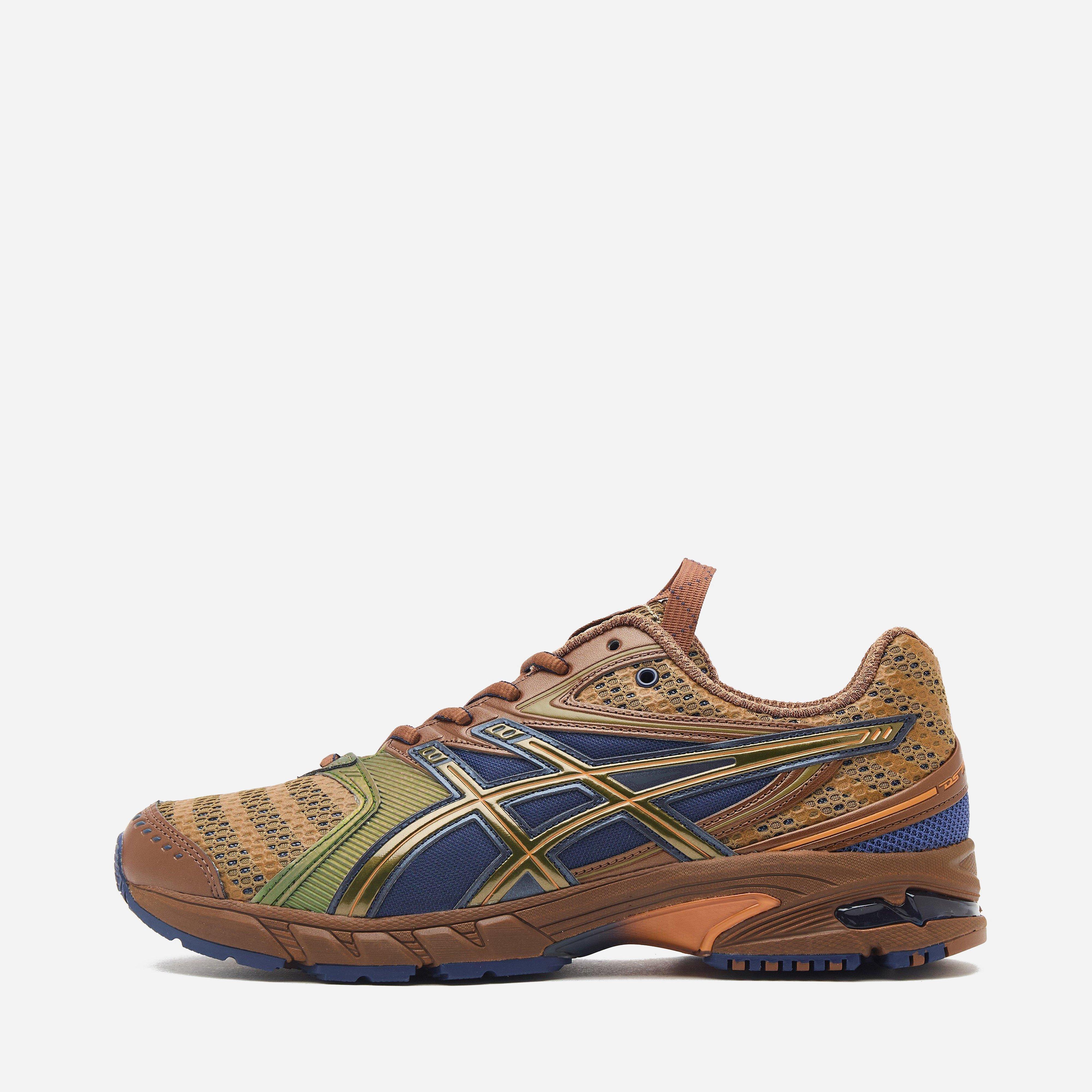 ASICS UB9-S GEL-DS TRAINER 14