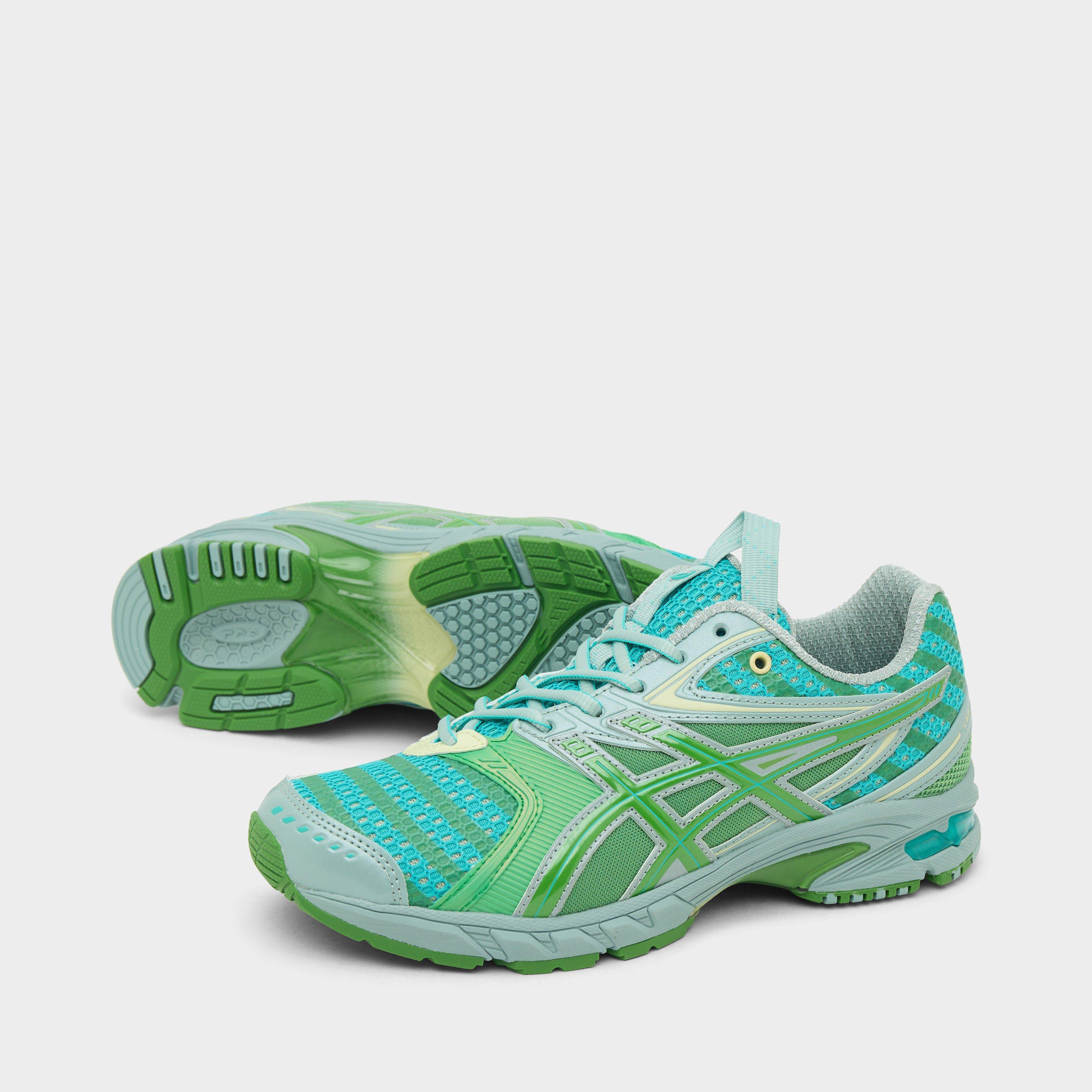 ASICS UB9-S GEL-DS TRAINER 14
