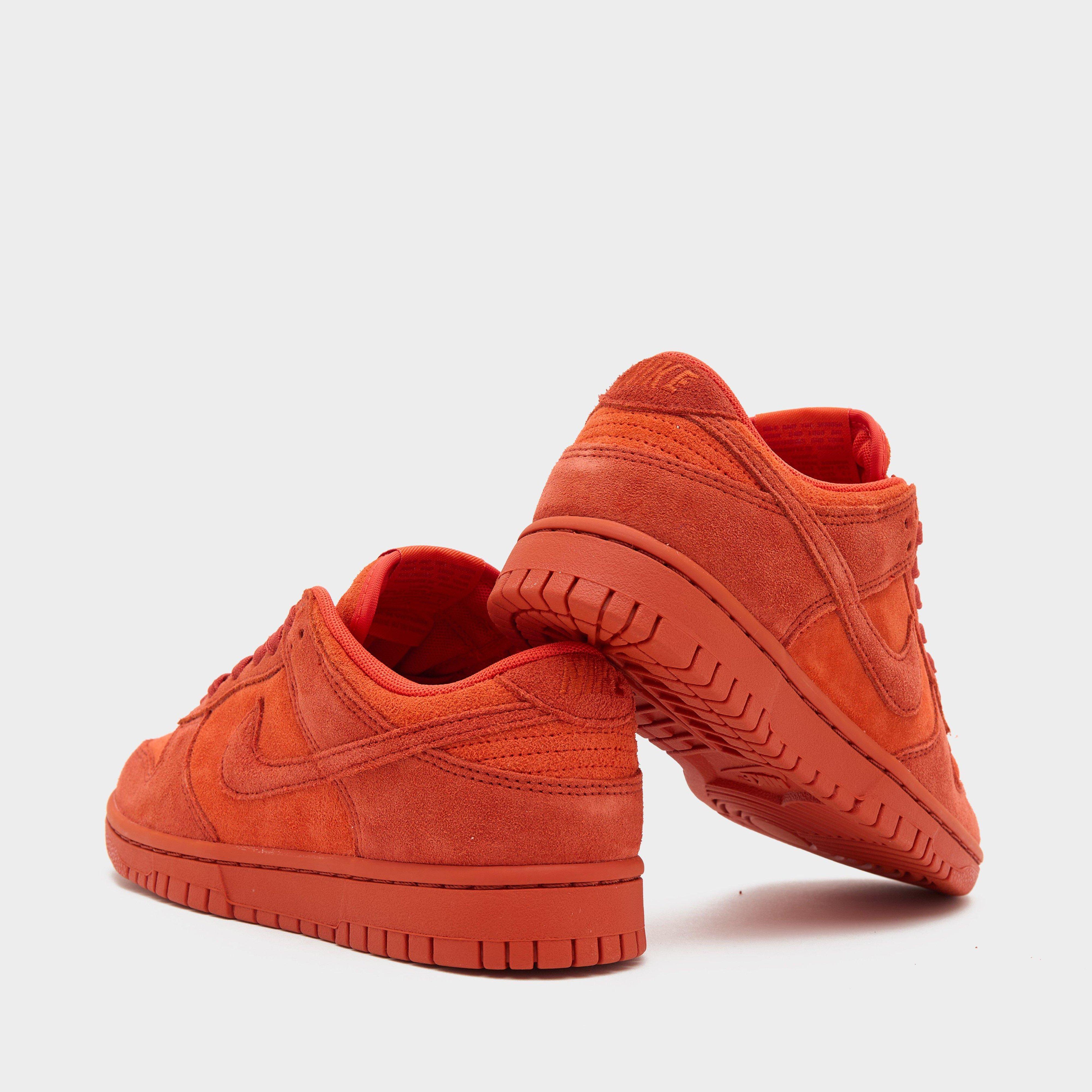 Nike Dunk Low Women's