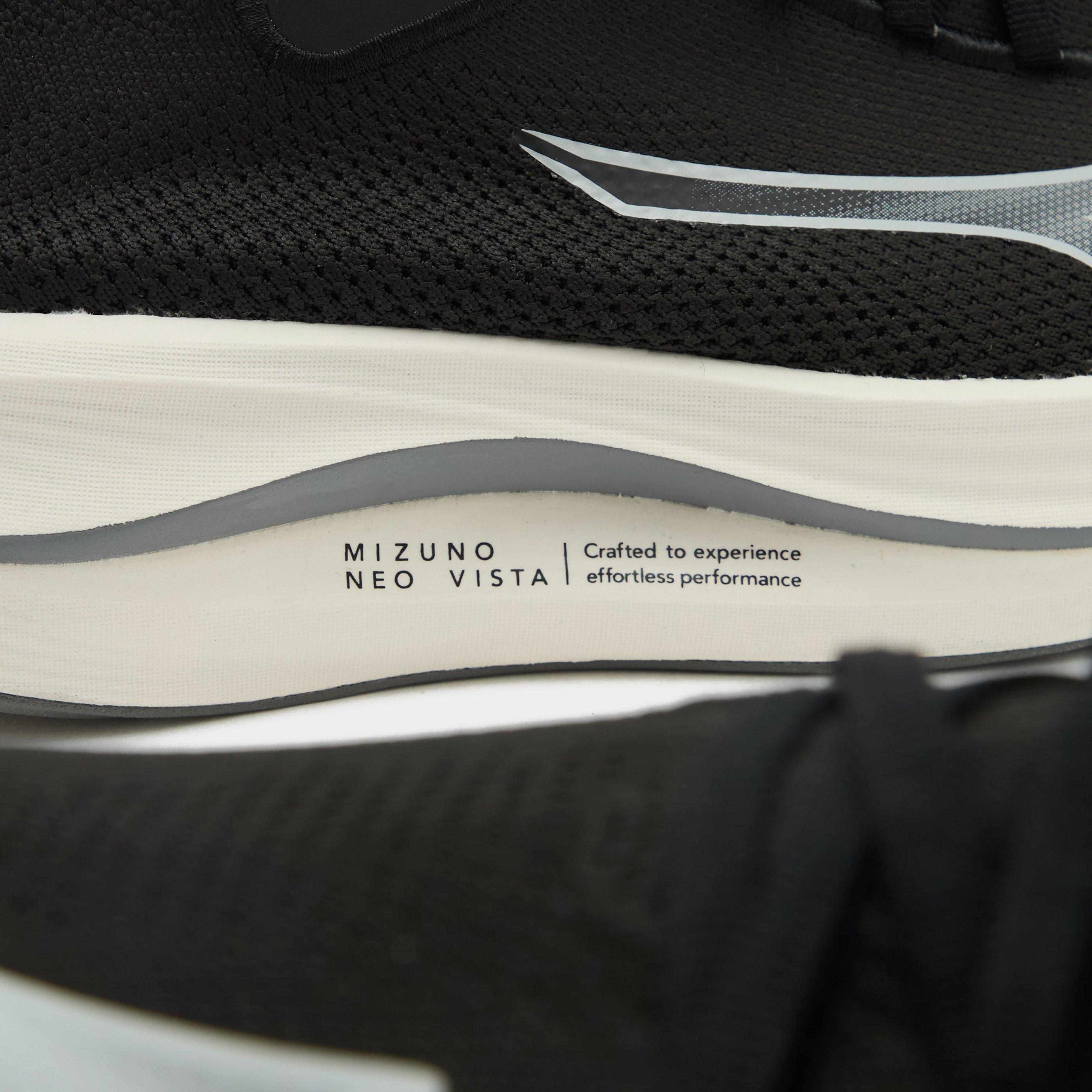 Mizuno Neo Vista