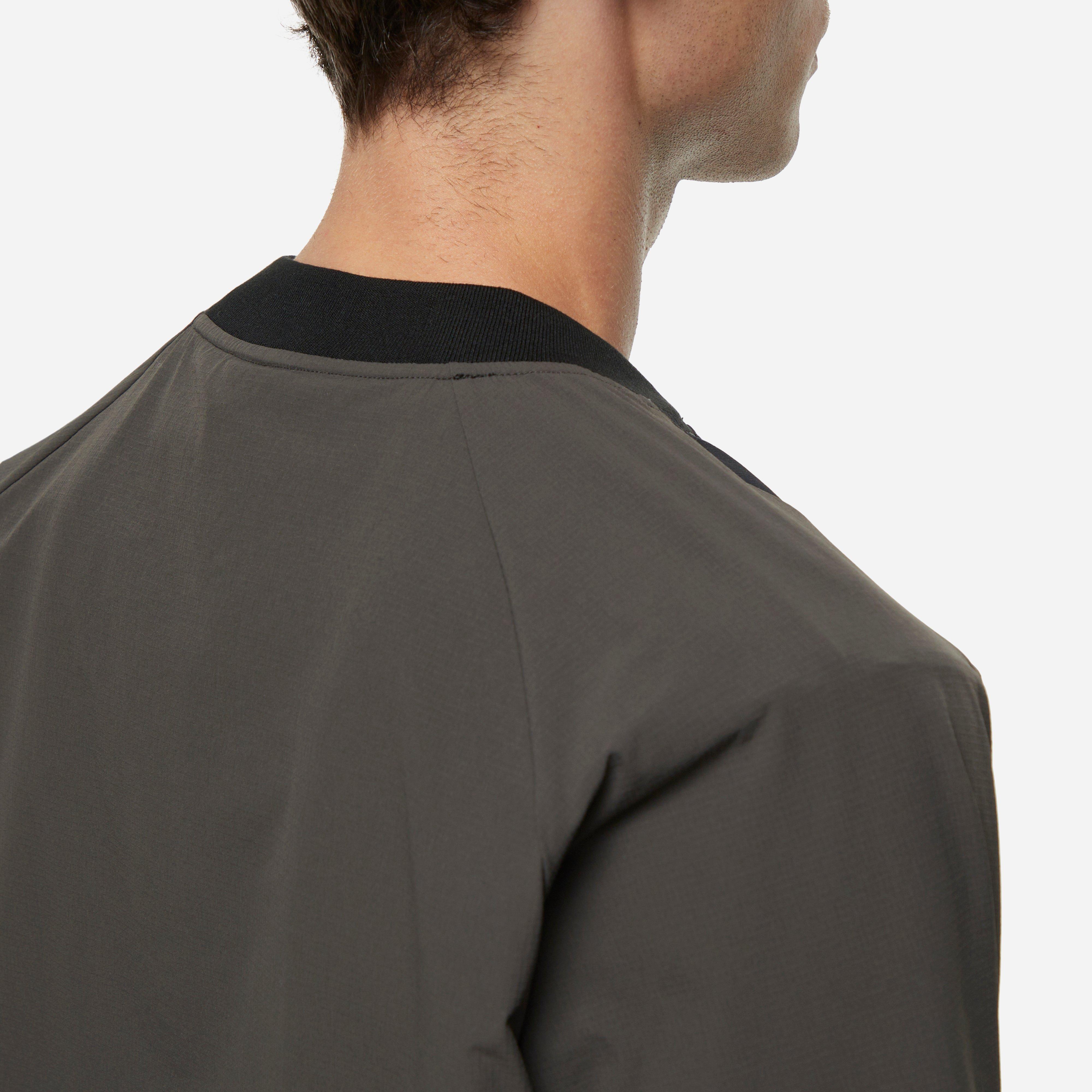 Umbro Lasered Nylon Crew Neck