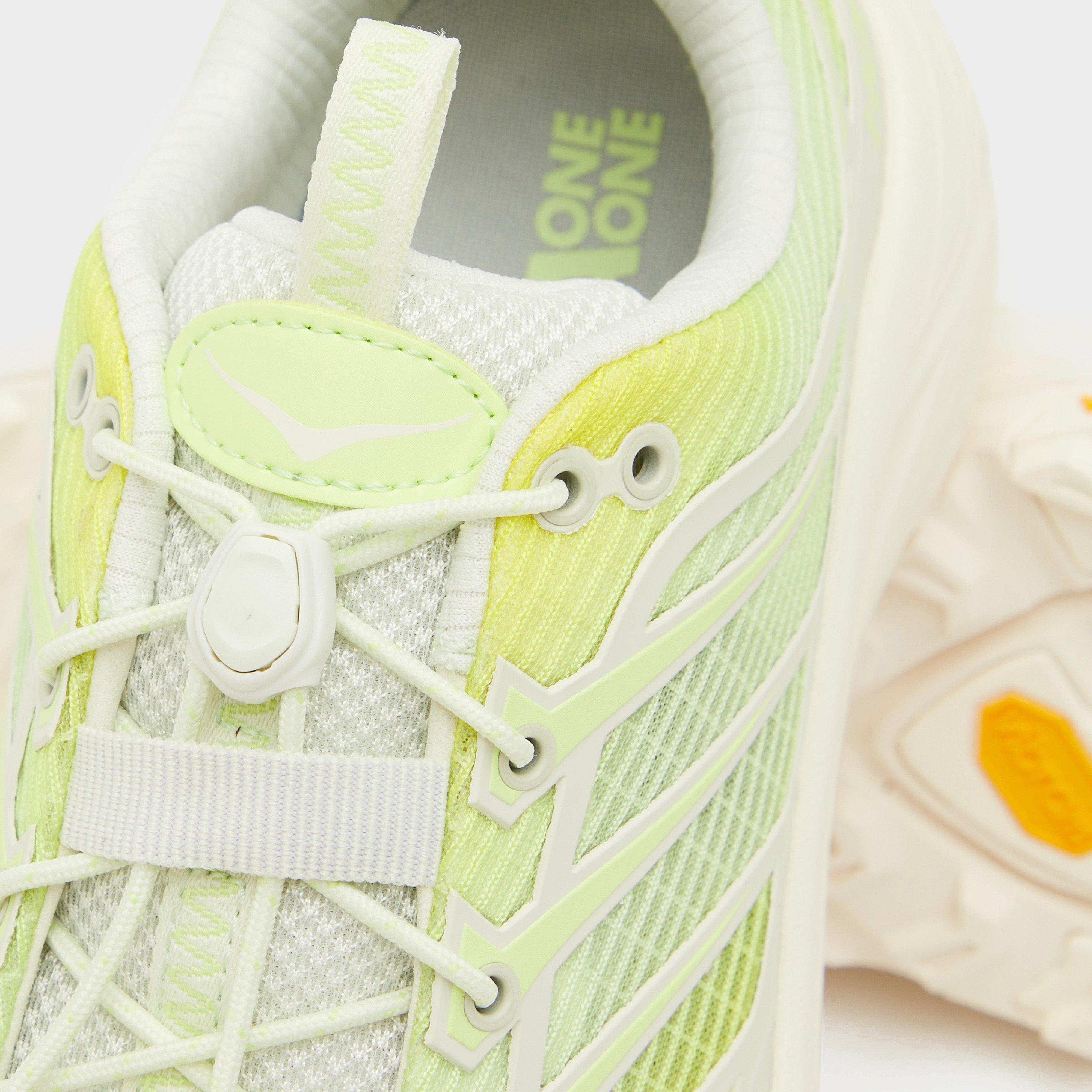 HOKA Mafate Three2 Grid
