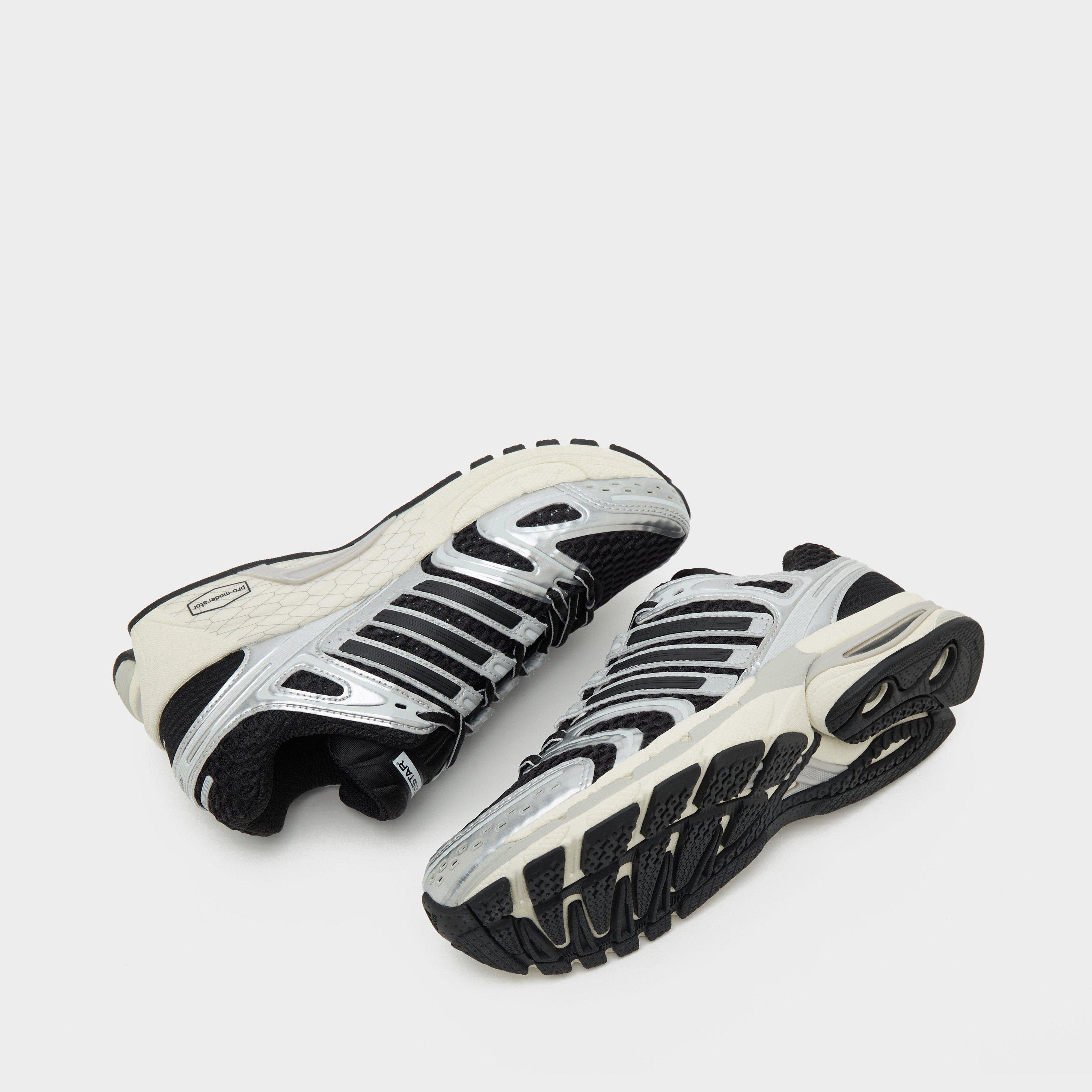 adidas Originals Adistar Control 5 Women's