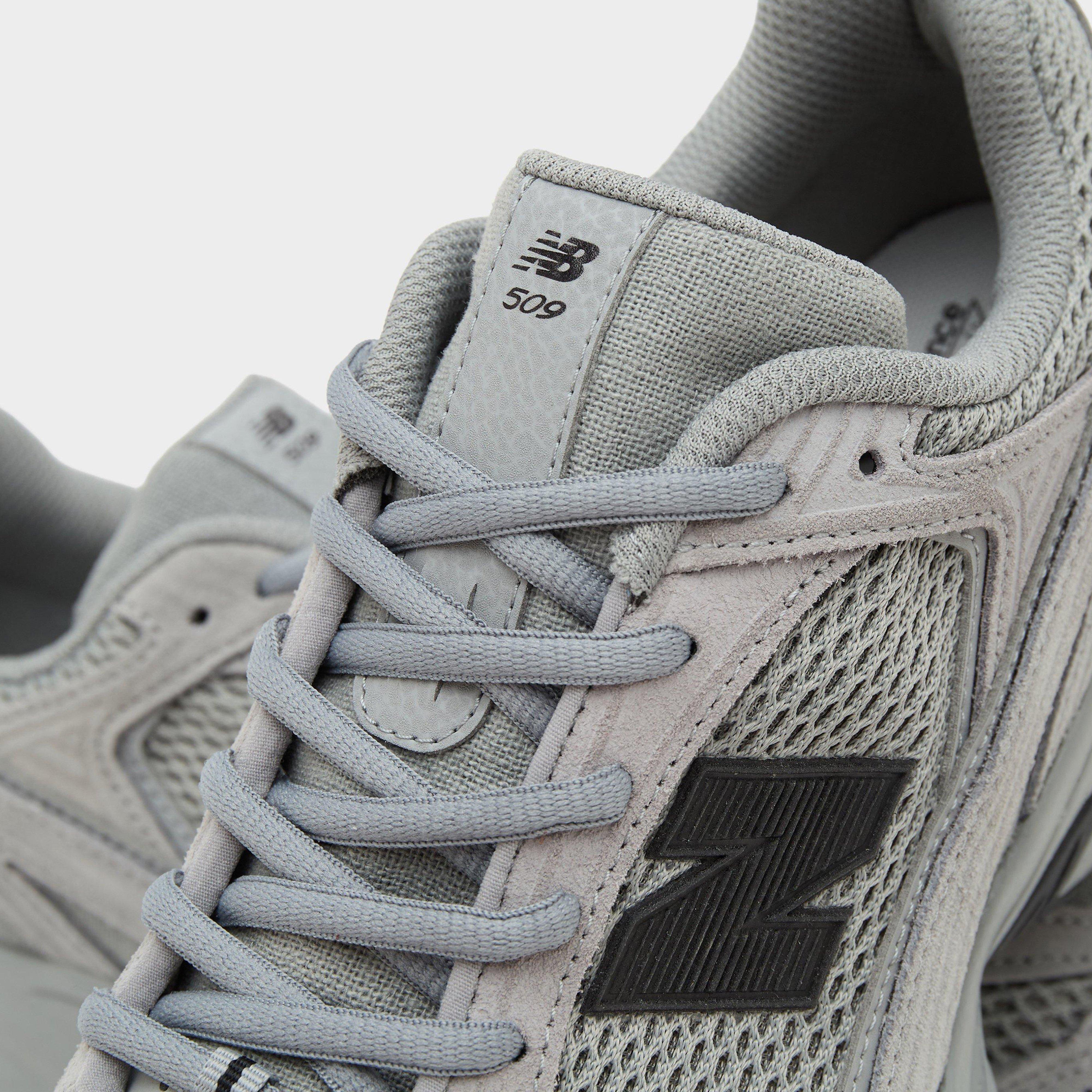 New Balance 509