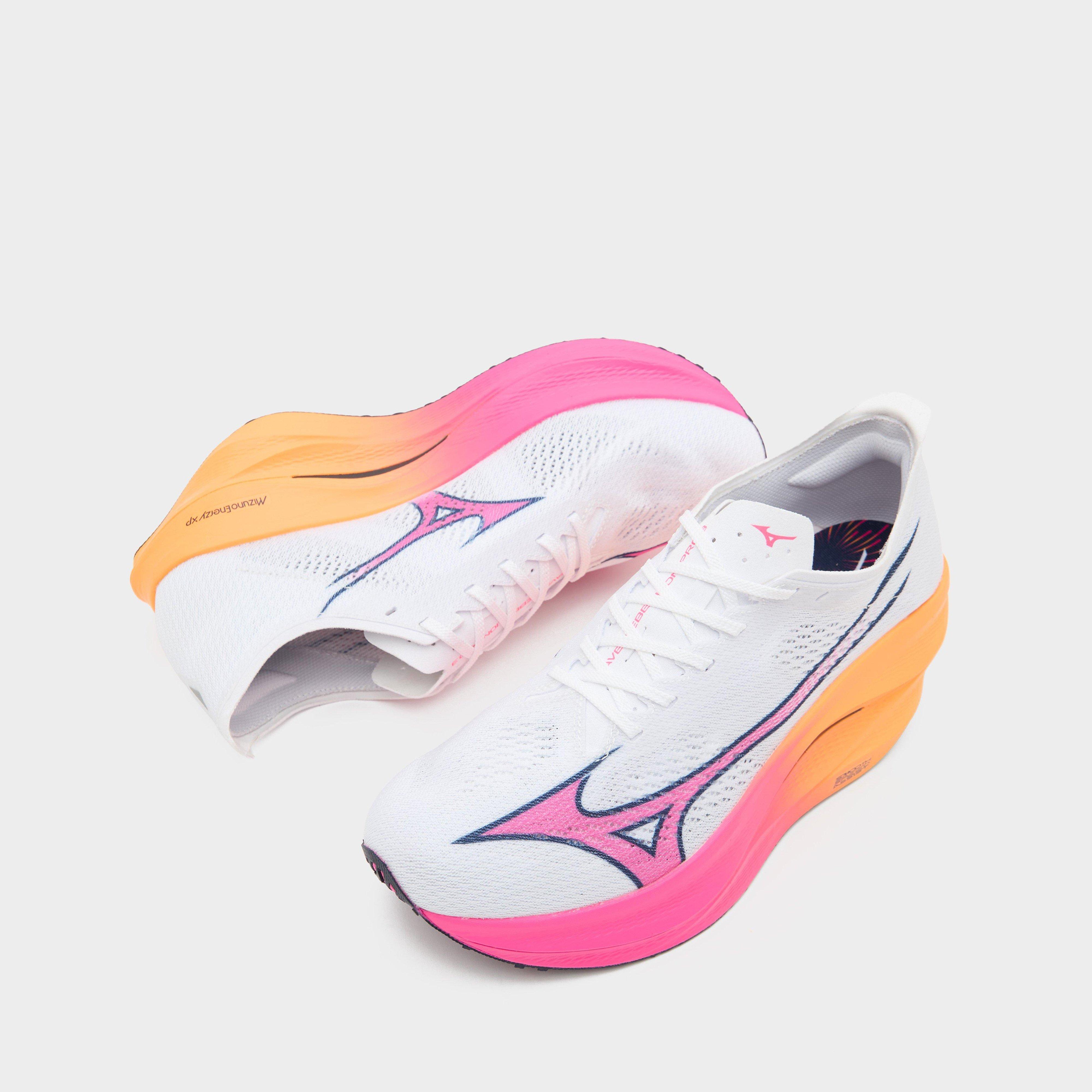 Mizuno Wave Rebellion Pro 3