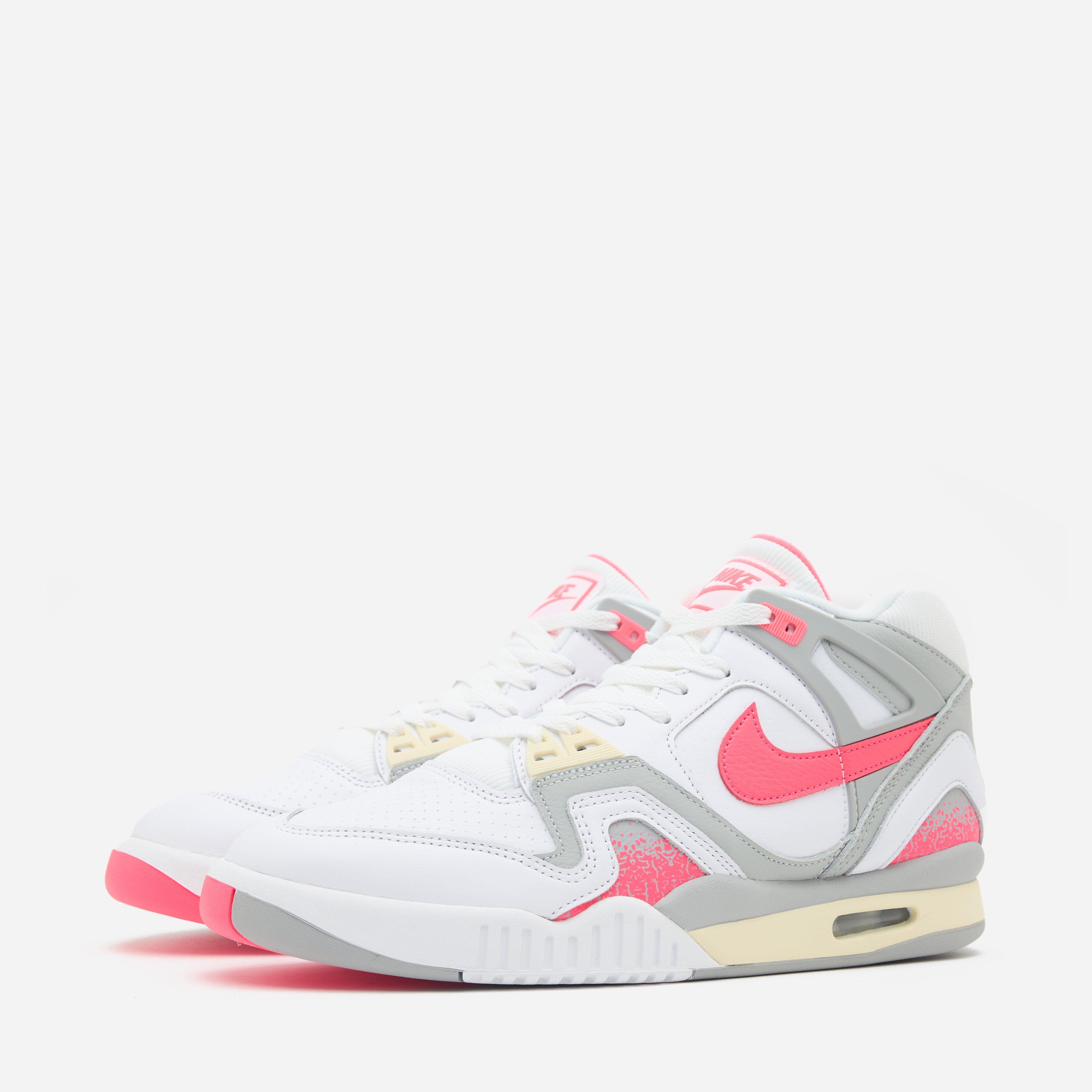 Nike Air Tech Challenge 2