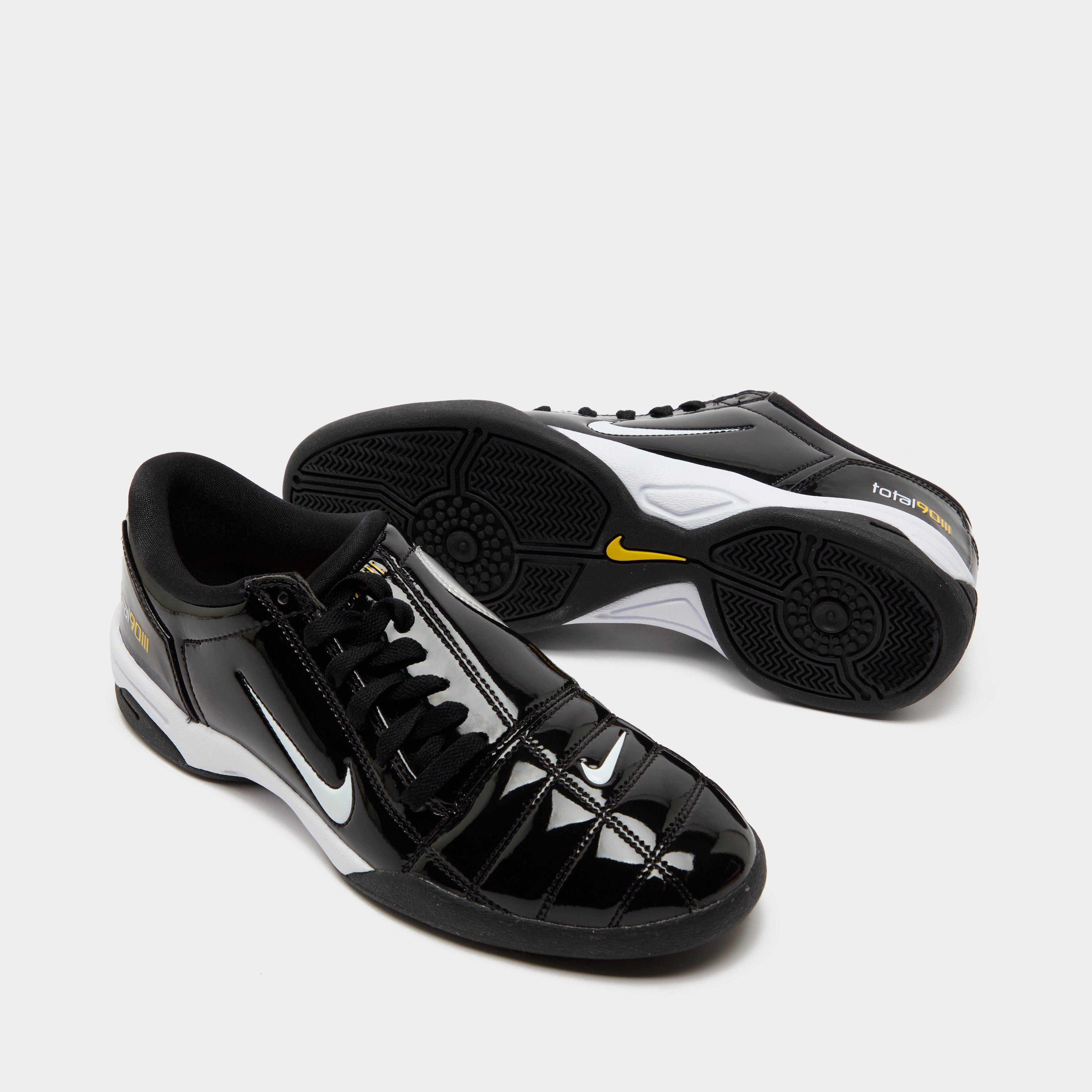 Nike Total 90 Women's
