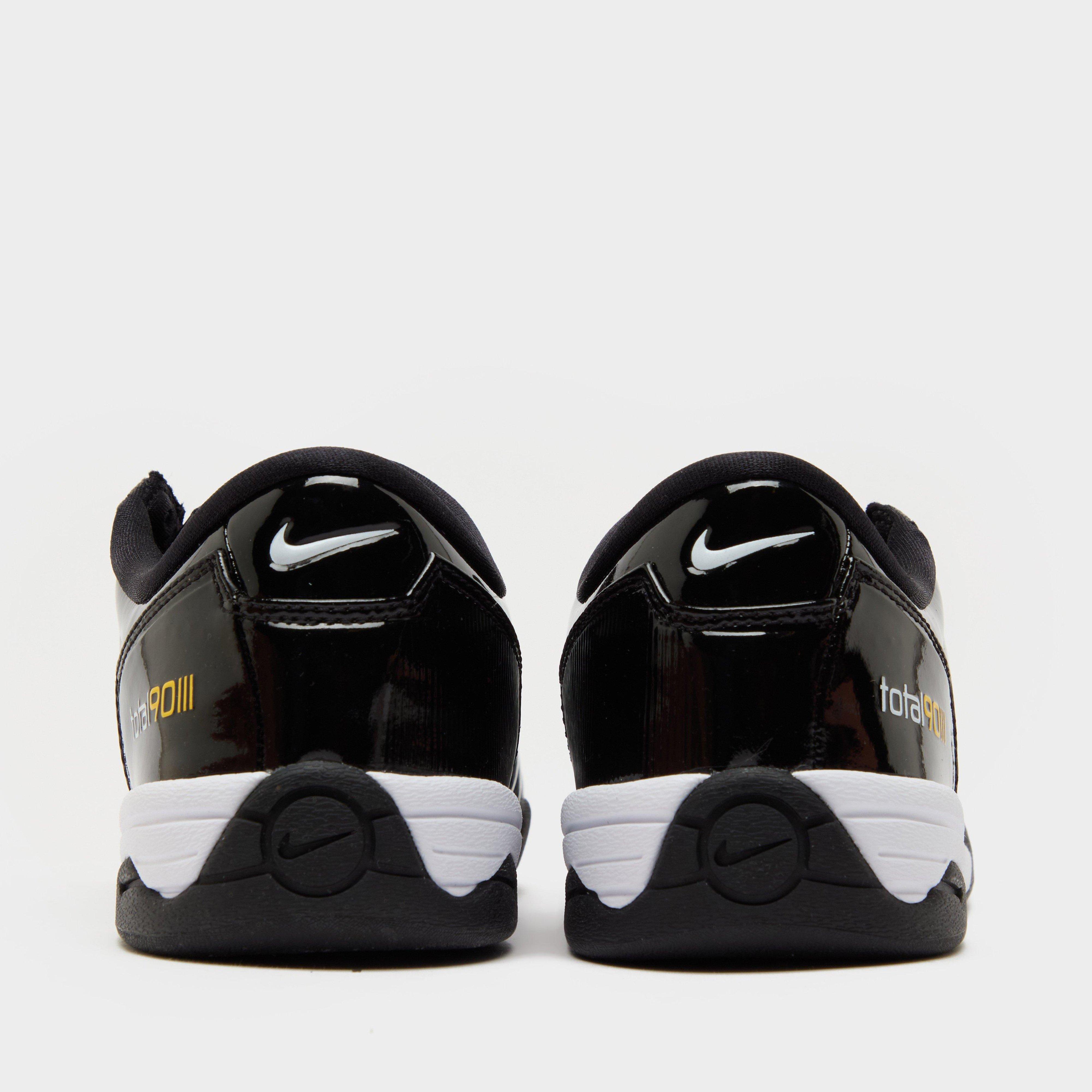 Nike Total 90 Women's