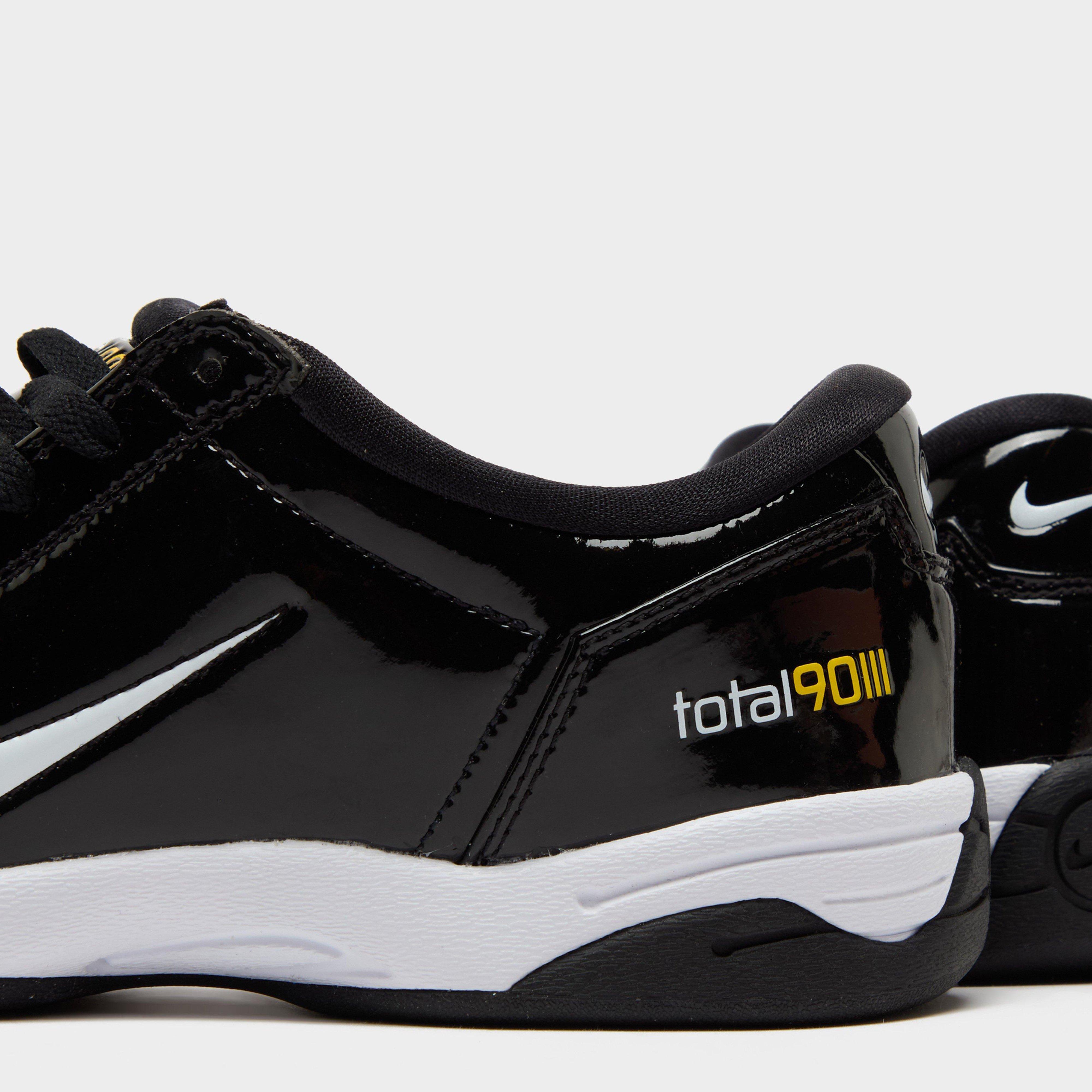 Nike Total 90 Women's