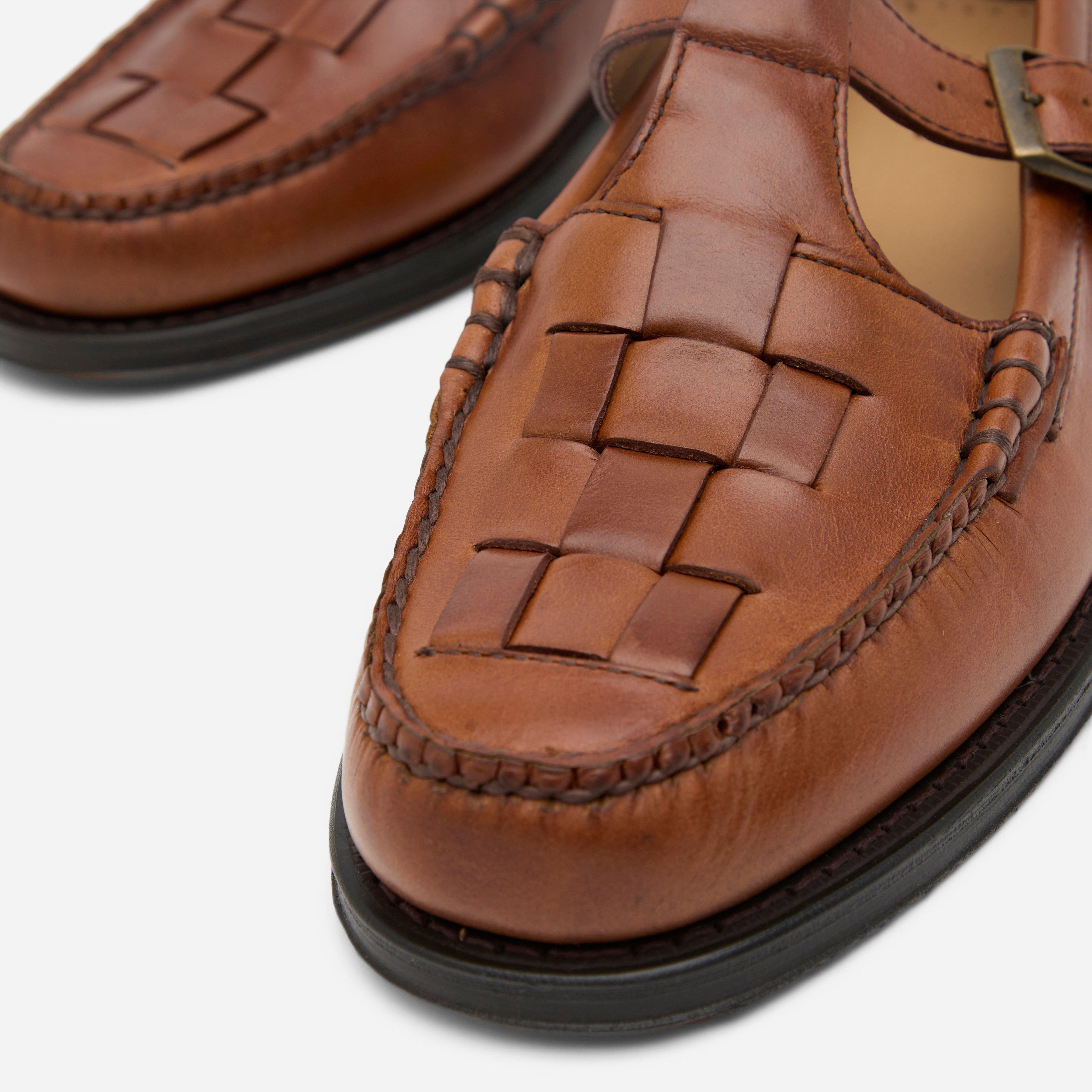 G.H. Bass & Co. Weejuns Fisherman Sandals