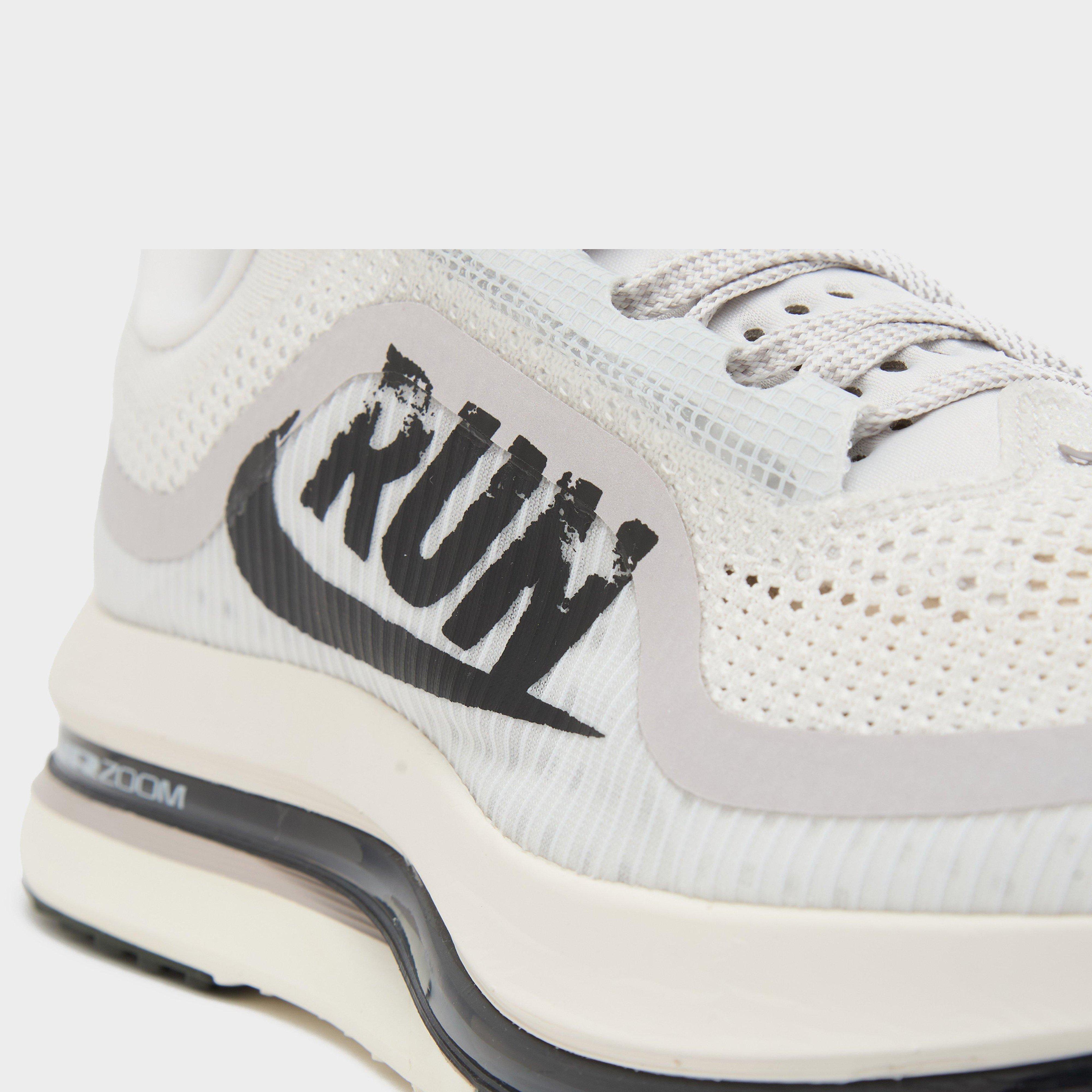 Nike Pegasus Premium
