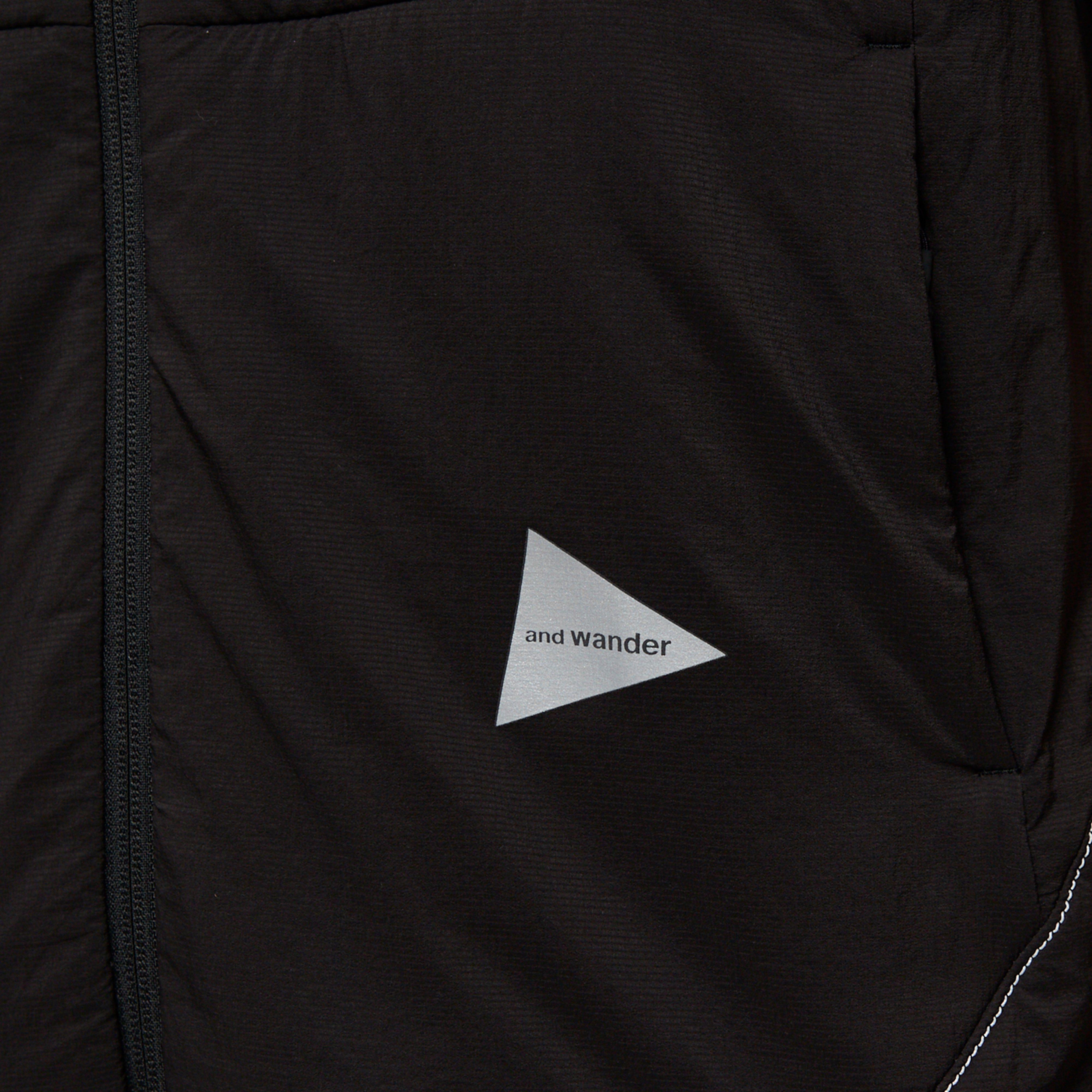 and wander Alpha Air Vest