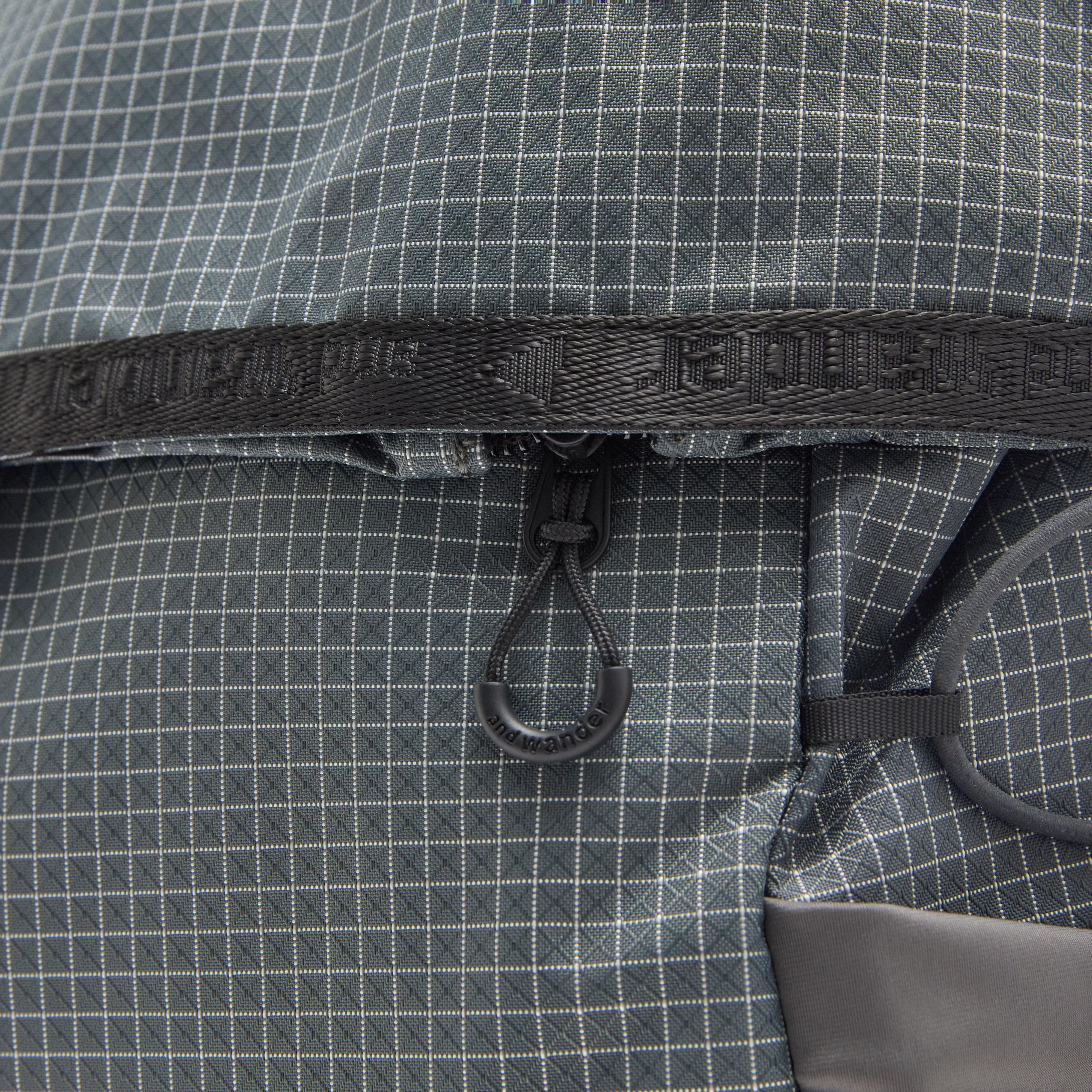 and wander Ocean Rip 25L