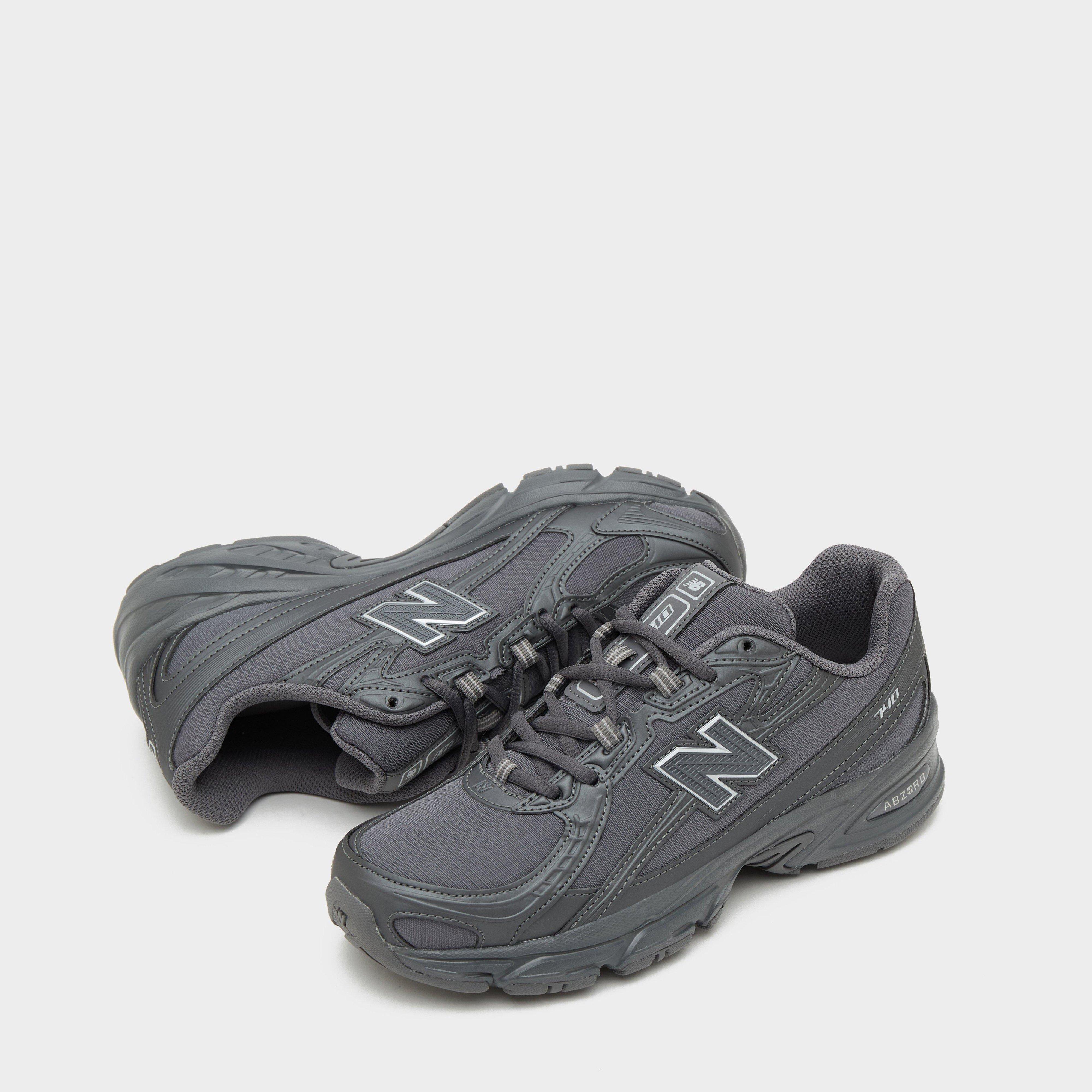 New Balance 740 Women's