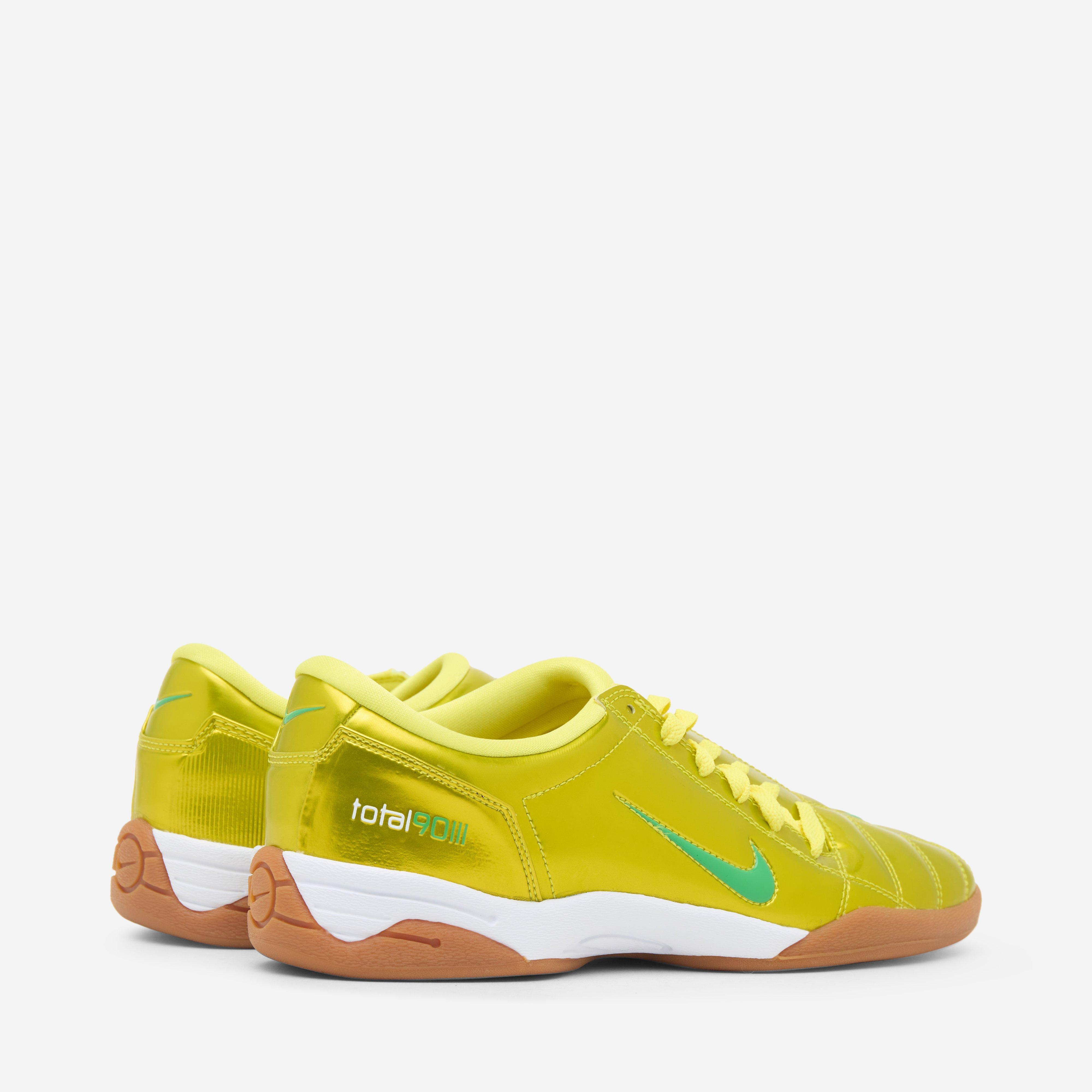 Nike Total 90 III