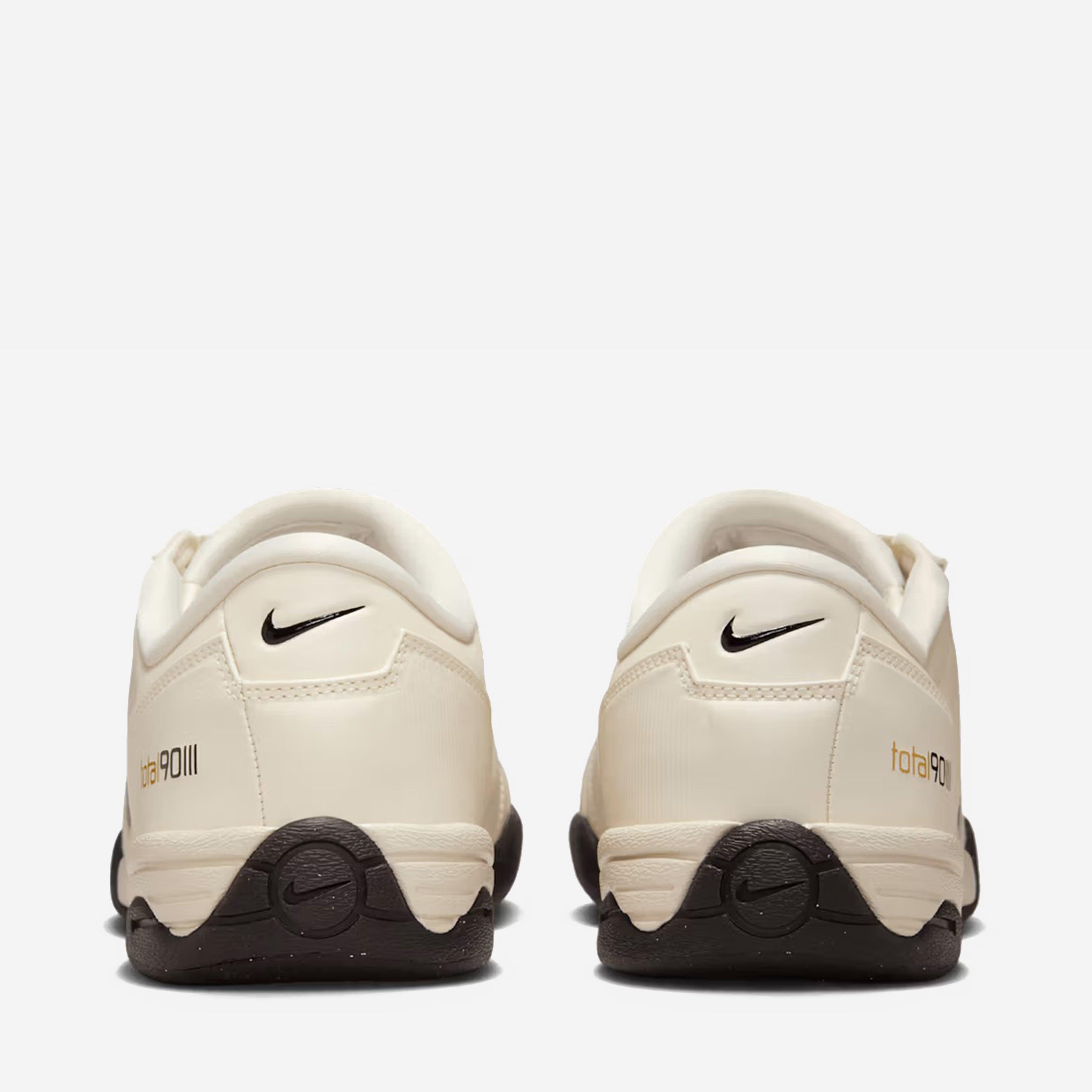 Nike Total 90 Women's