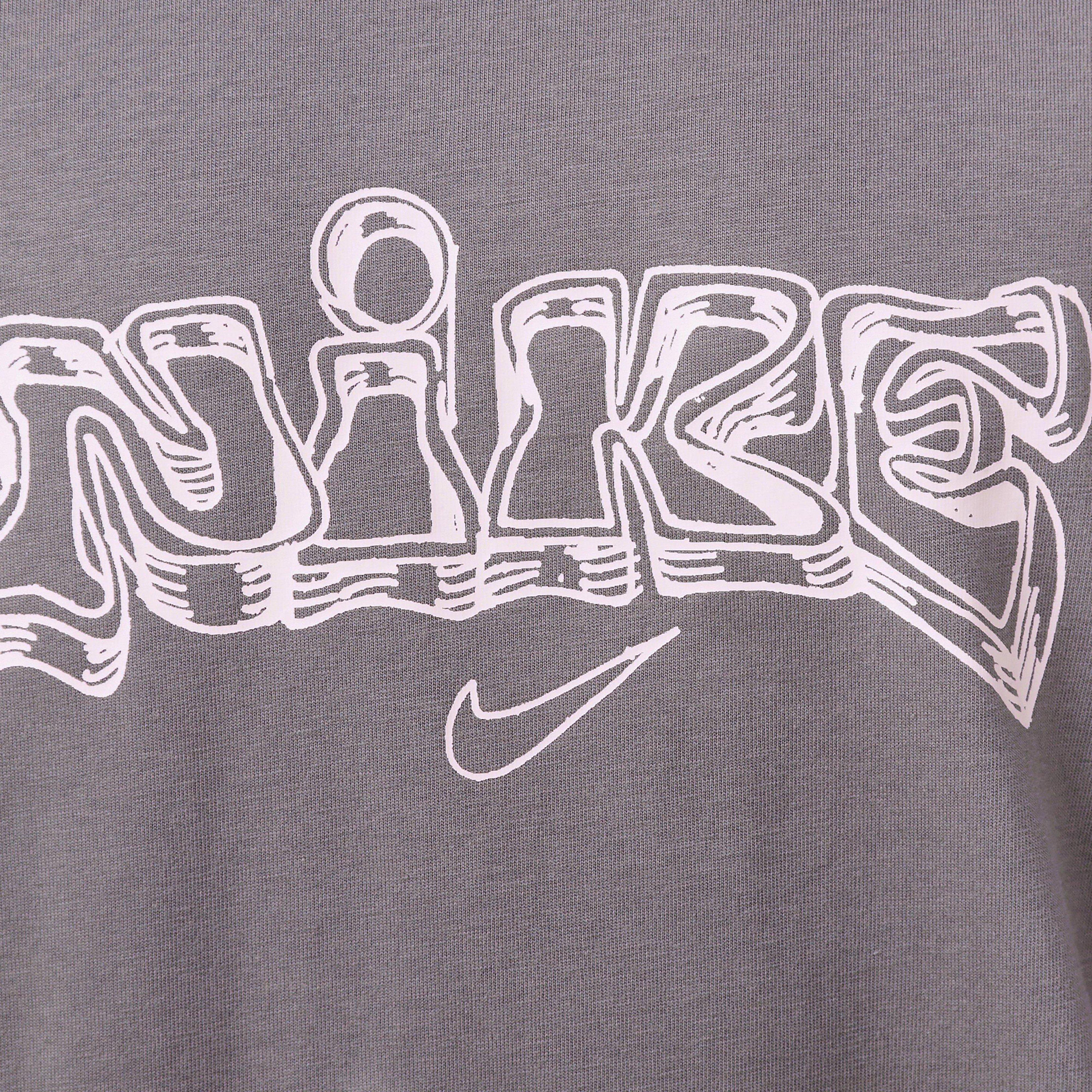 Nike Fitness Graphic T-Shirt
