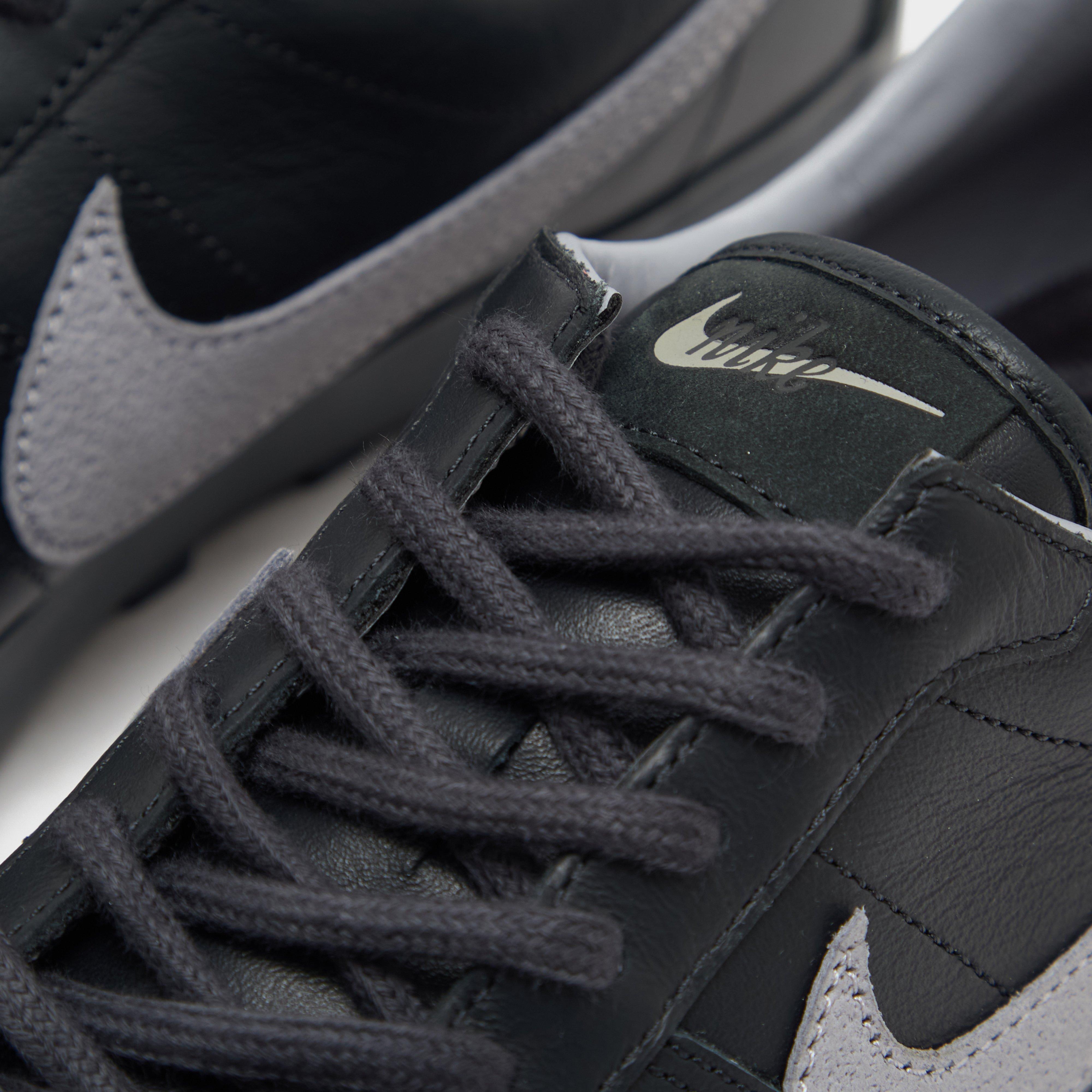 Nike Astrograbber