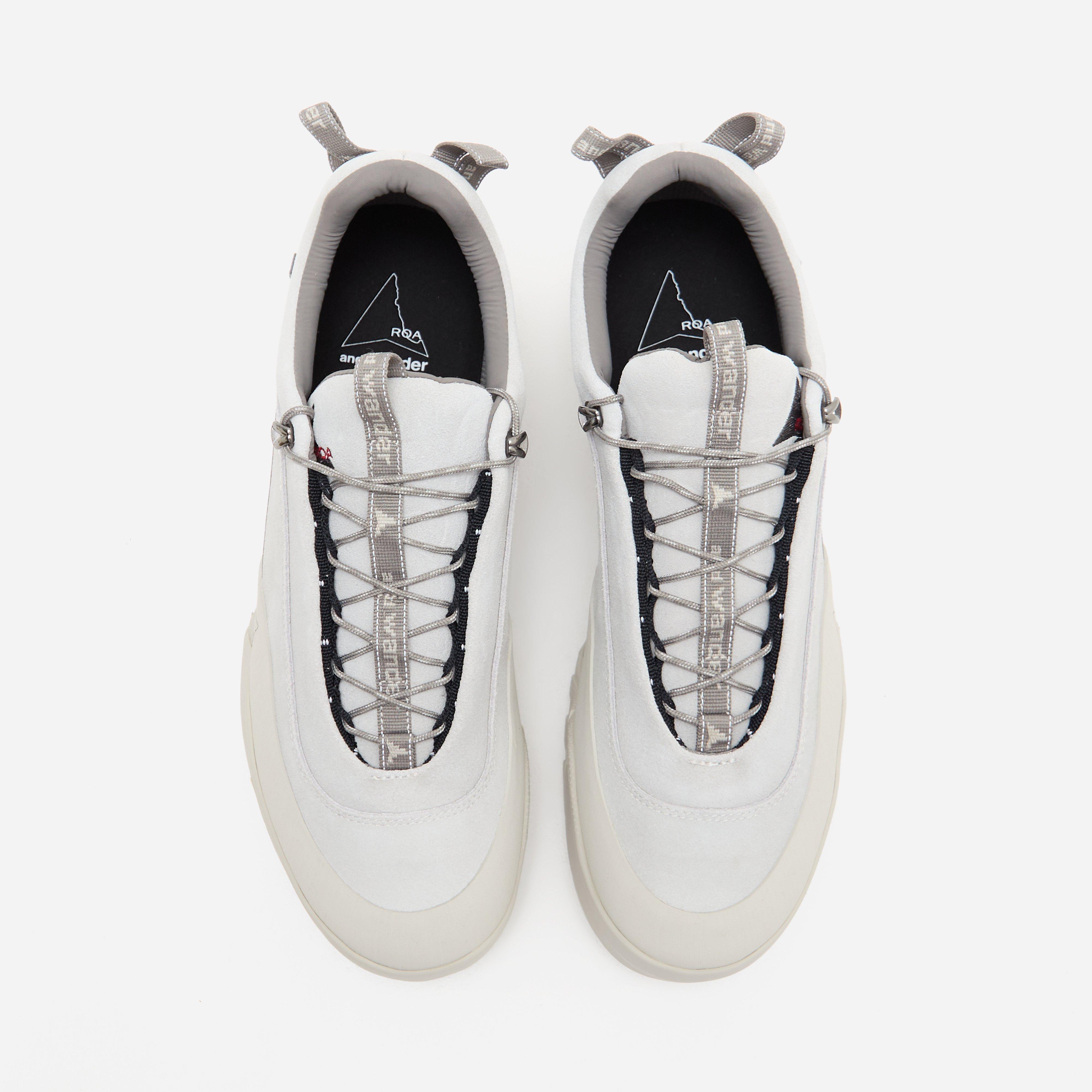 ROA x and wander Cingino