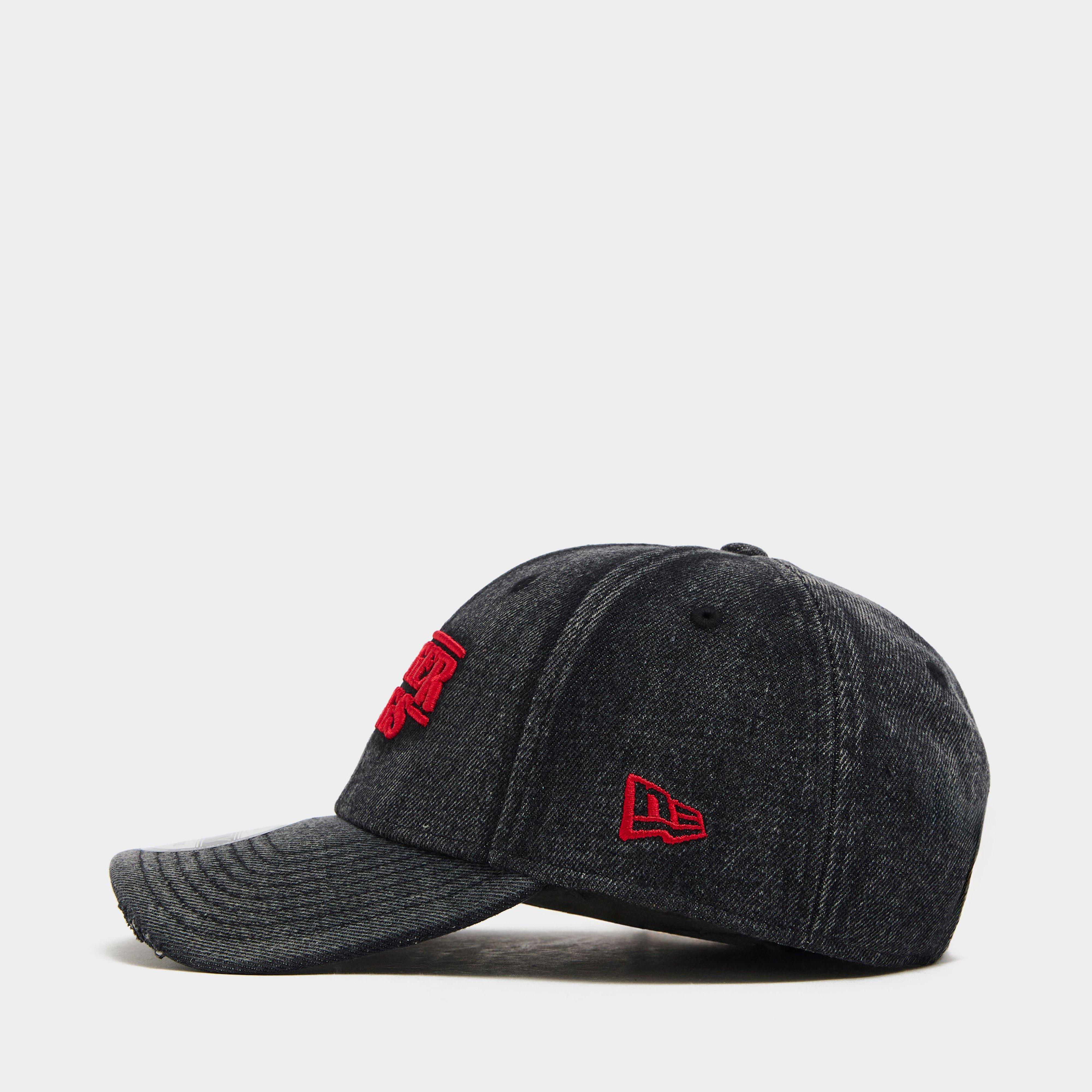 New Era x Stranger Things Distressed 9FORTY Cap