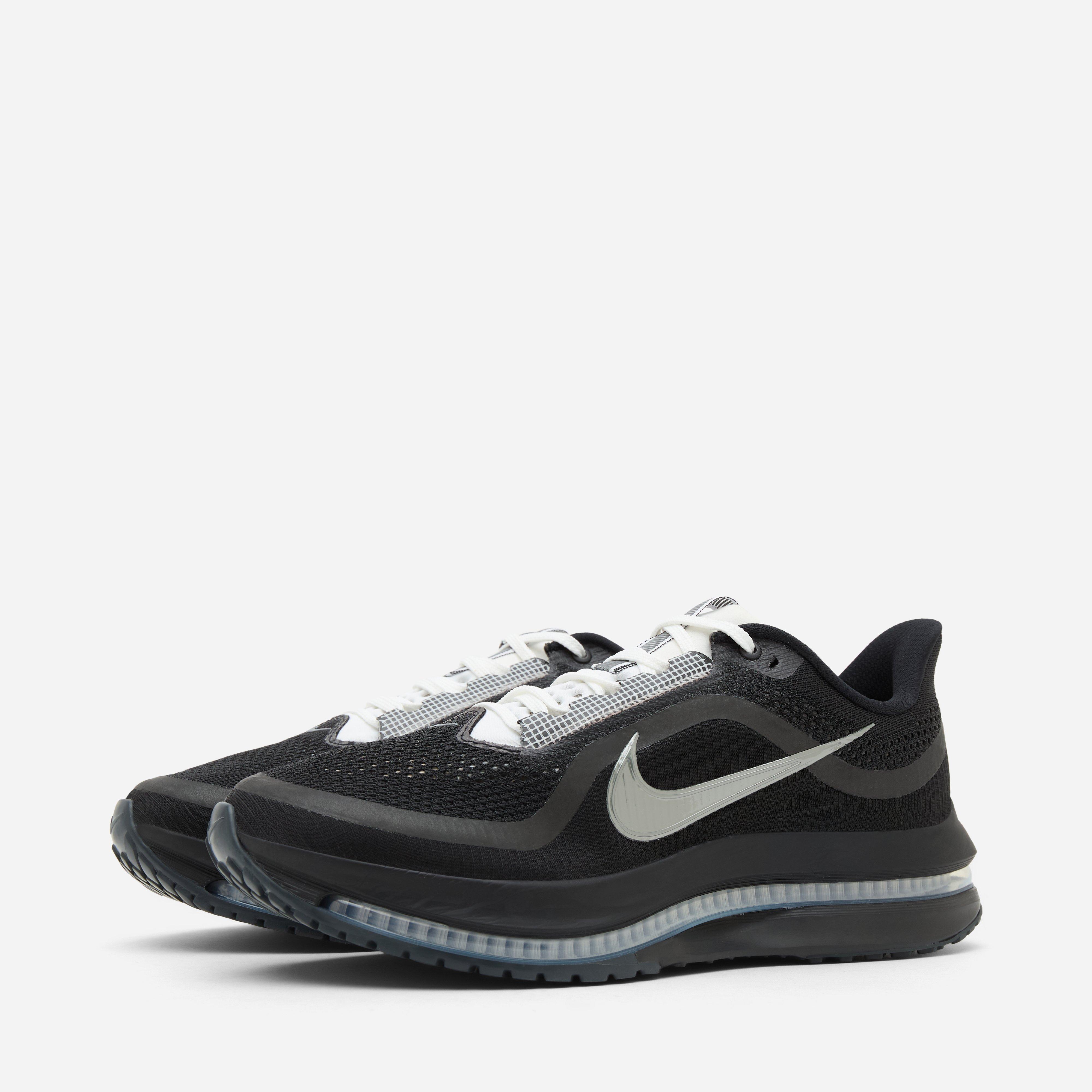 Nike Pegasus Premium