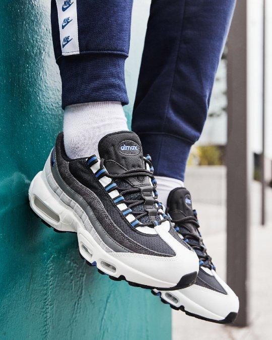 NIKE AIR MAX 95