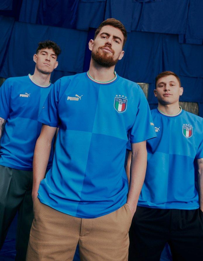 equipamento principal 2022 da seleção de futebol da itália