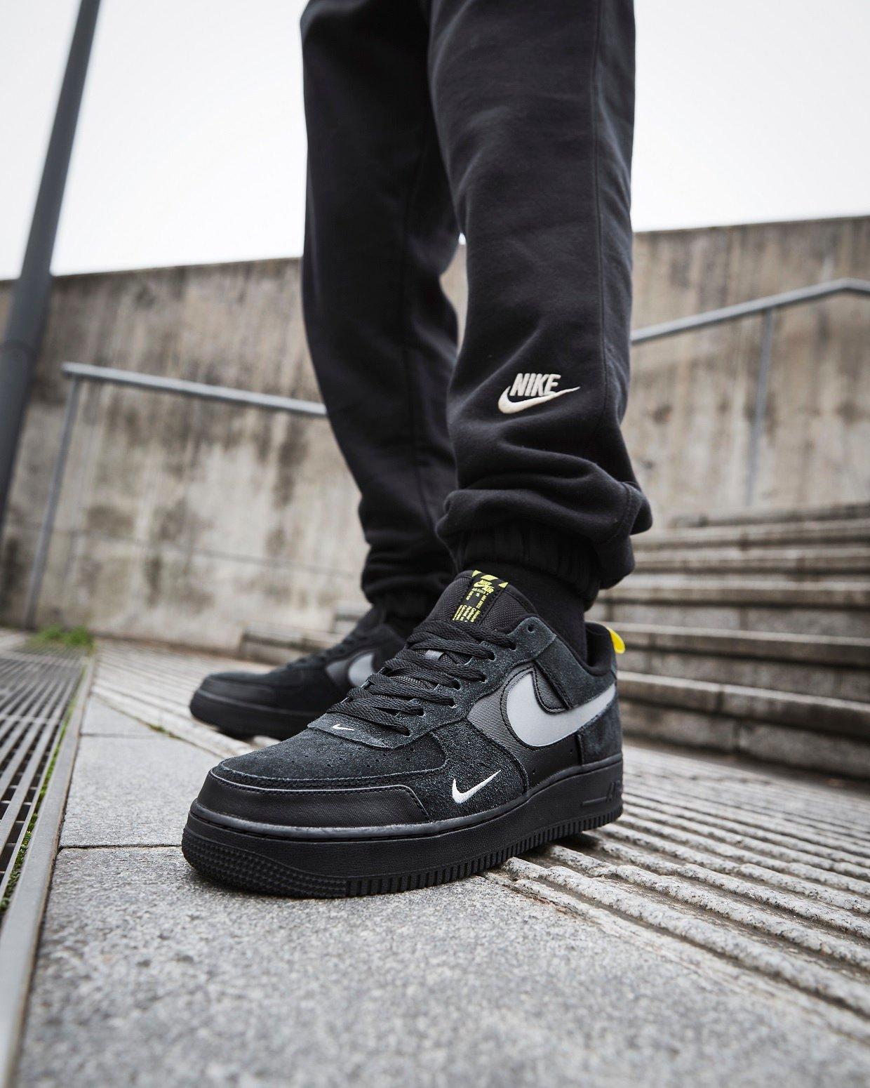 Nike Air Force 1 in Schwarz für Herren