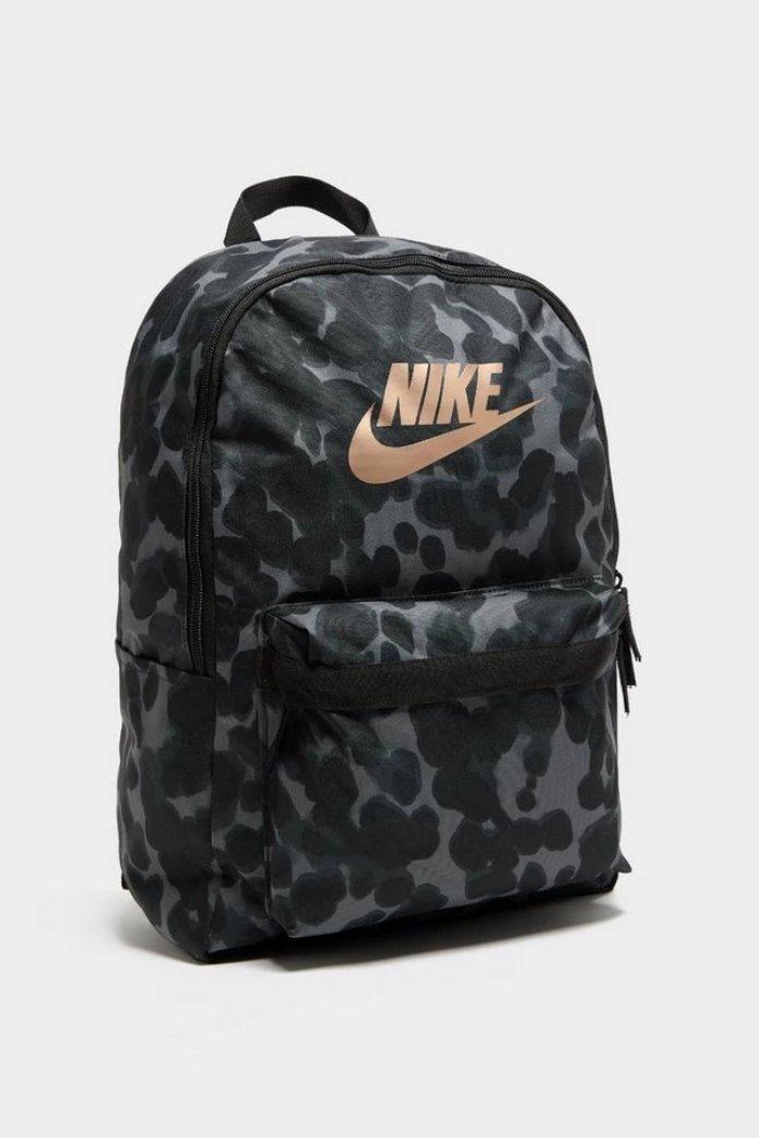 Mochila Nike de instituto