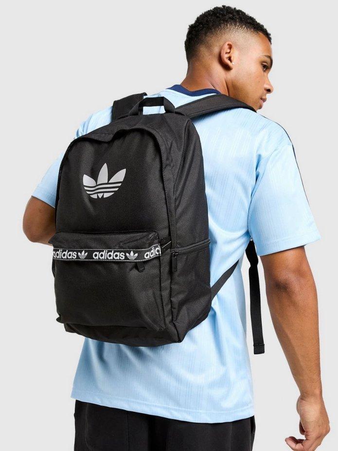 Mochila Adidas de instituto