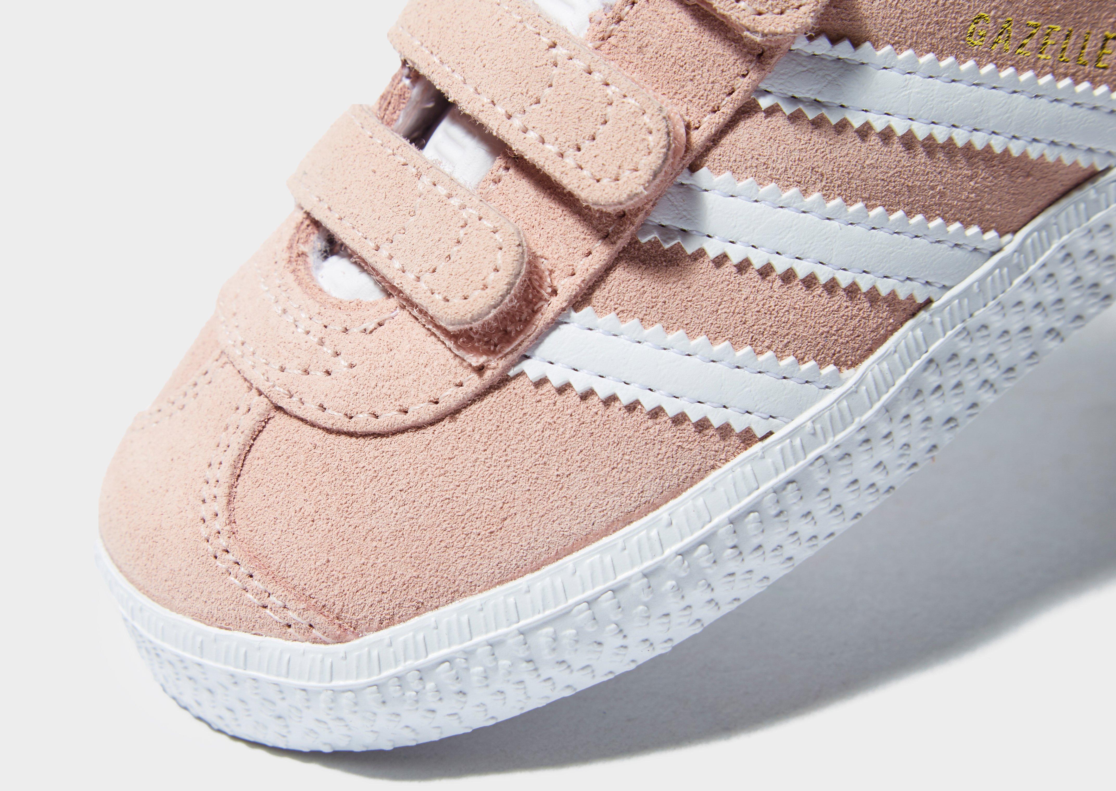 pink gazelles jd