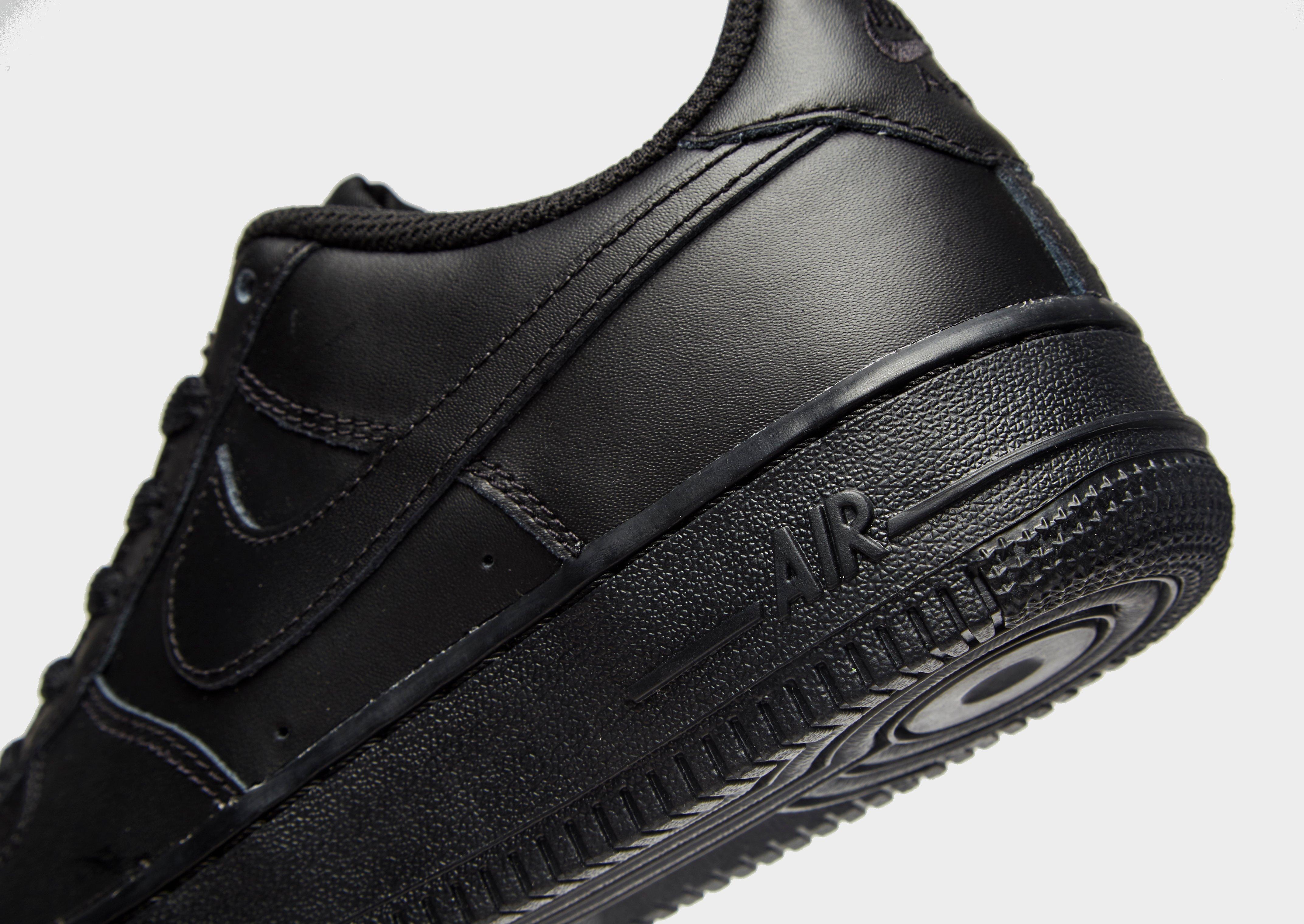 Black Nike Air Force 1 Low Junior | JD 