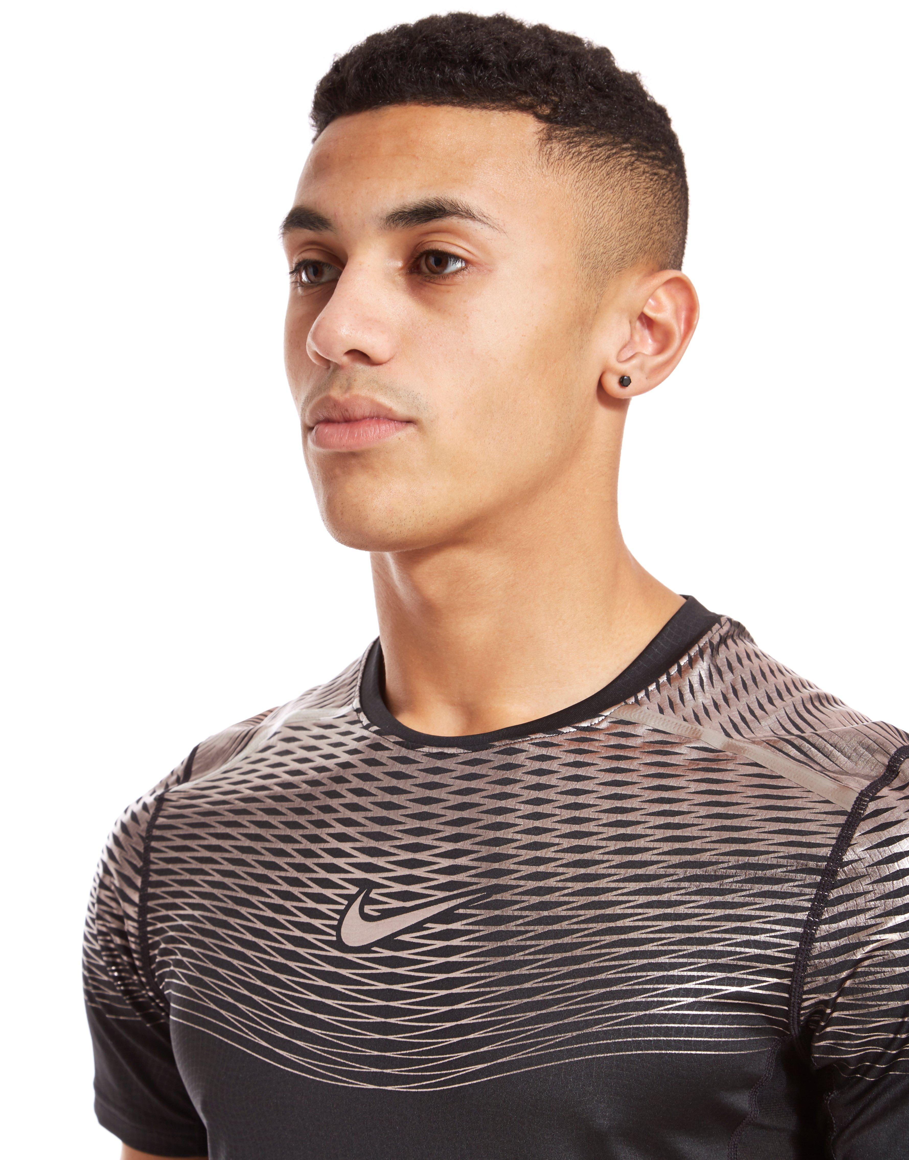 Nike Pro Hypercool Max Fitted T-Shirt