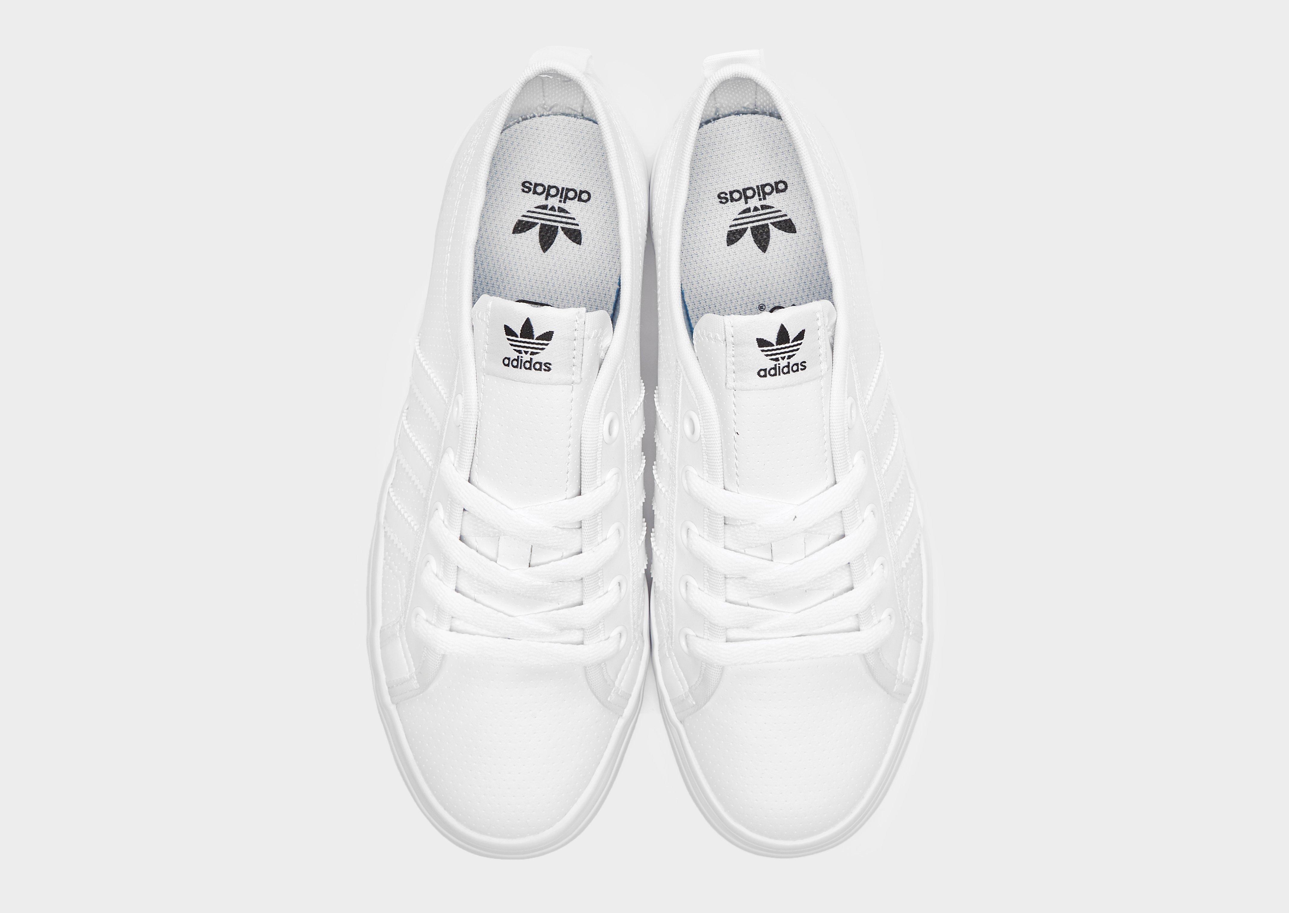 adidas nizza white size 5