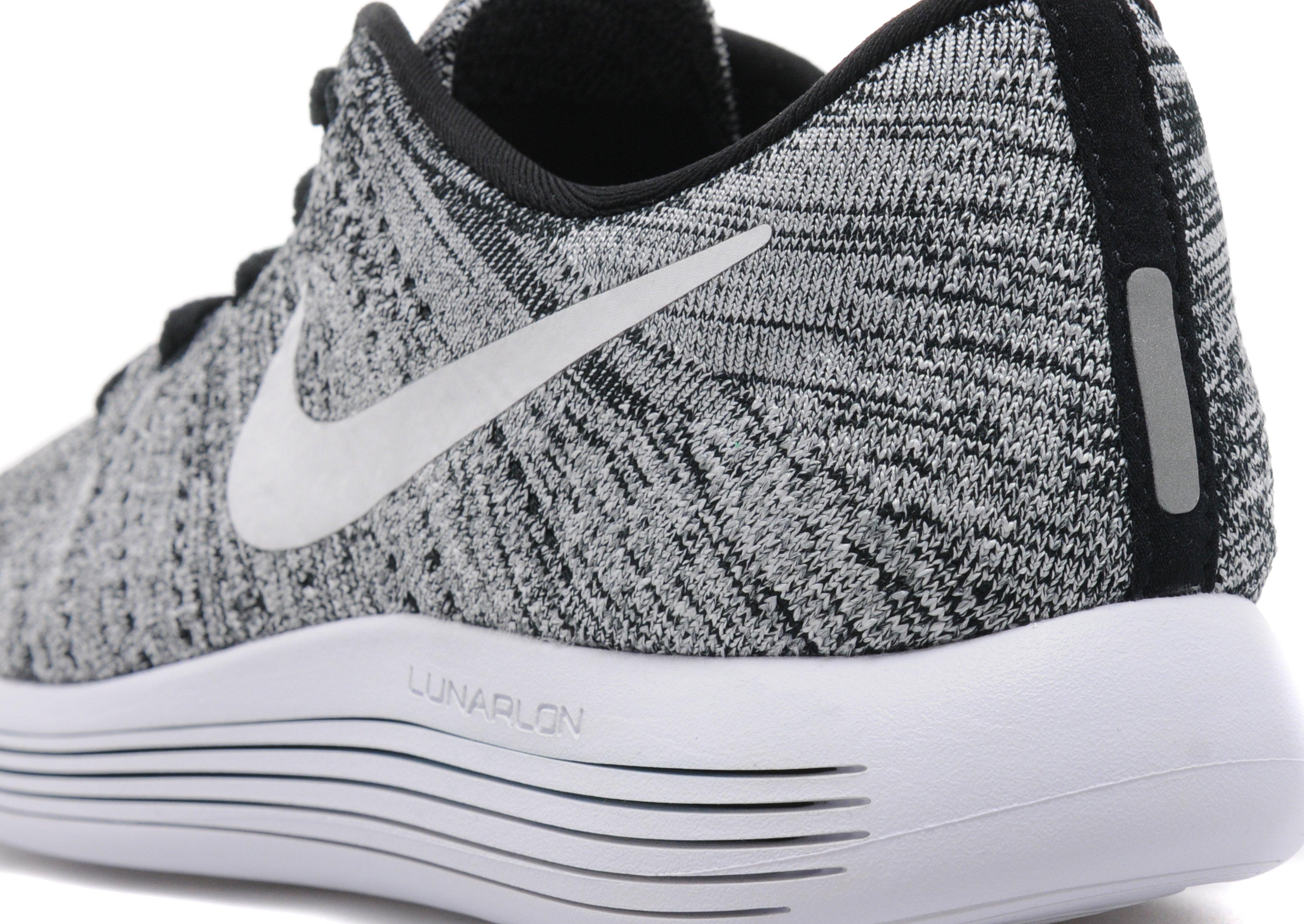 Nike LunarEpic Flyknit Low