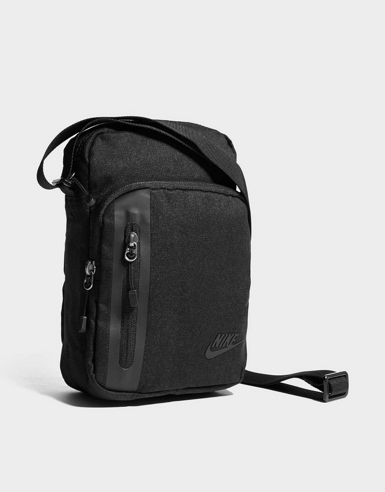 nike core small crossbody bag black