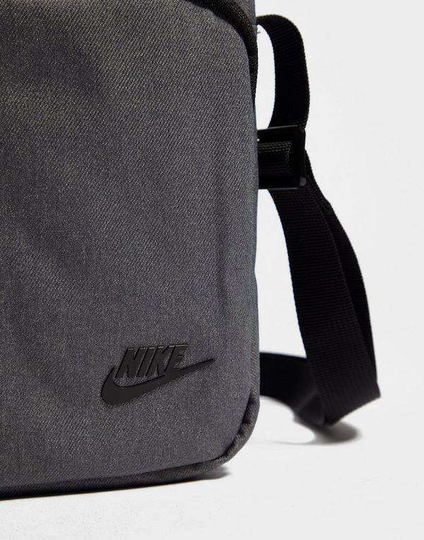 nike tech crossbody bag