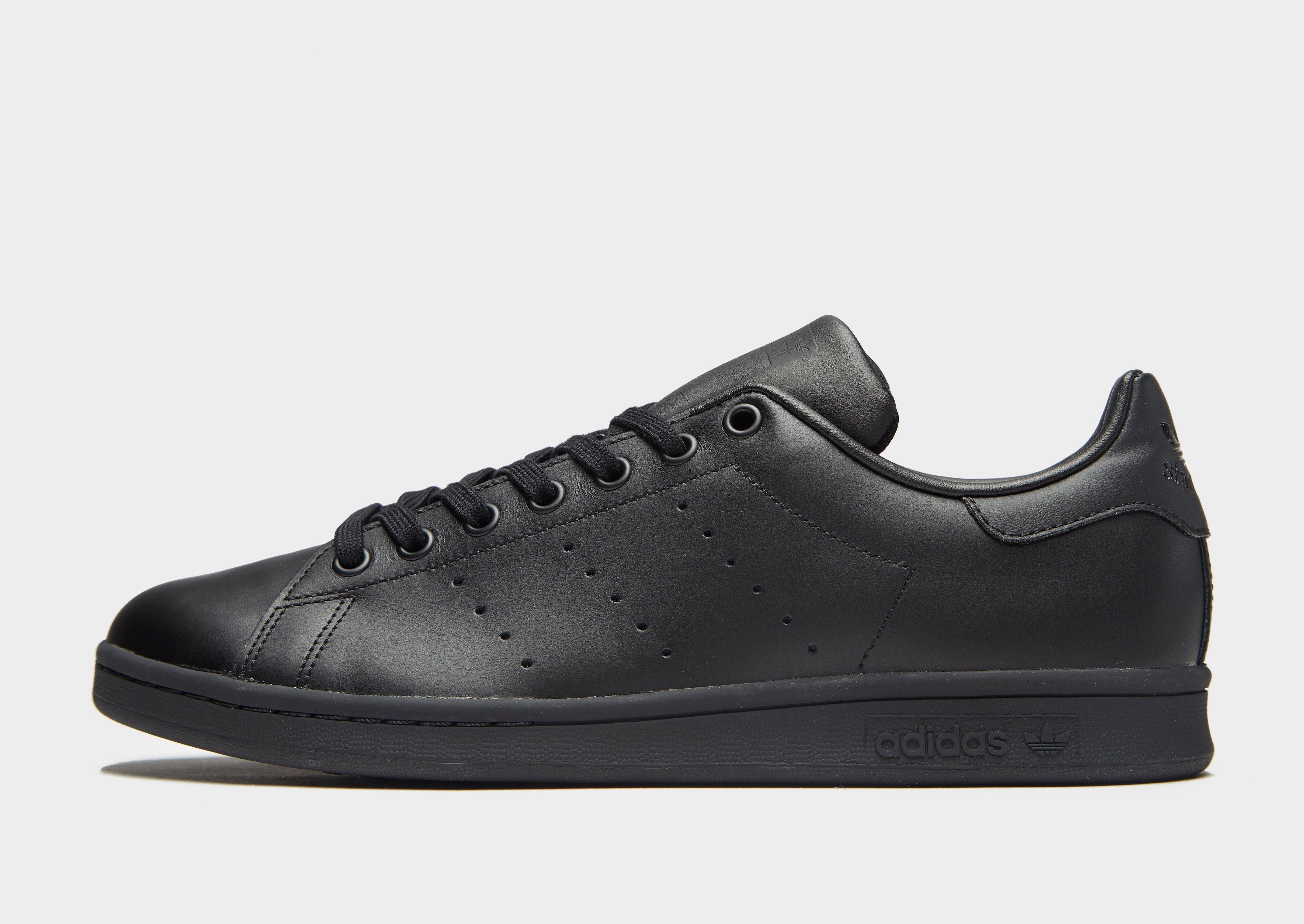 stan smith all black