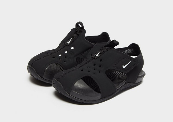 Abfahren Karu Lebhaft Sandale Bebe Nike Noir Schemel Beginn Skulptur