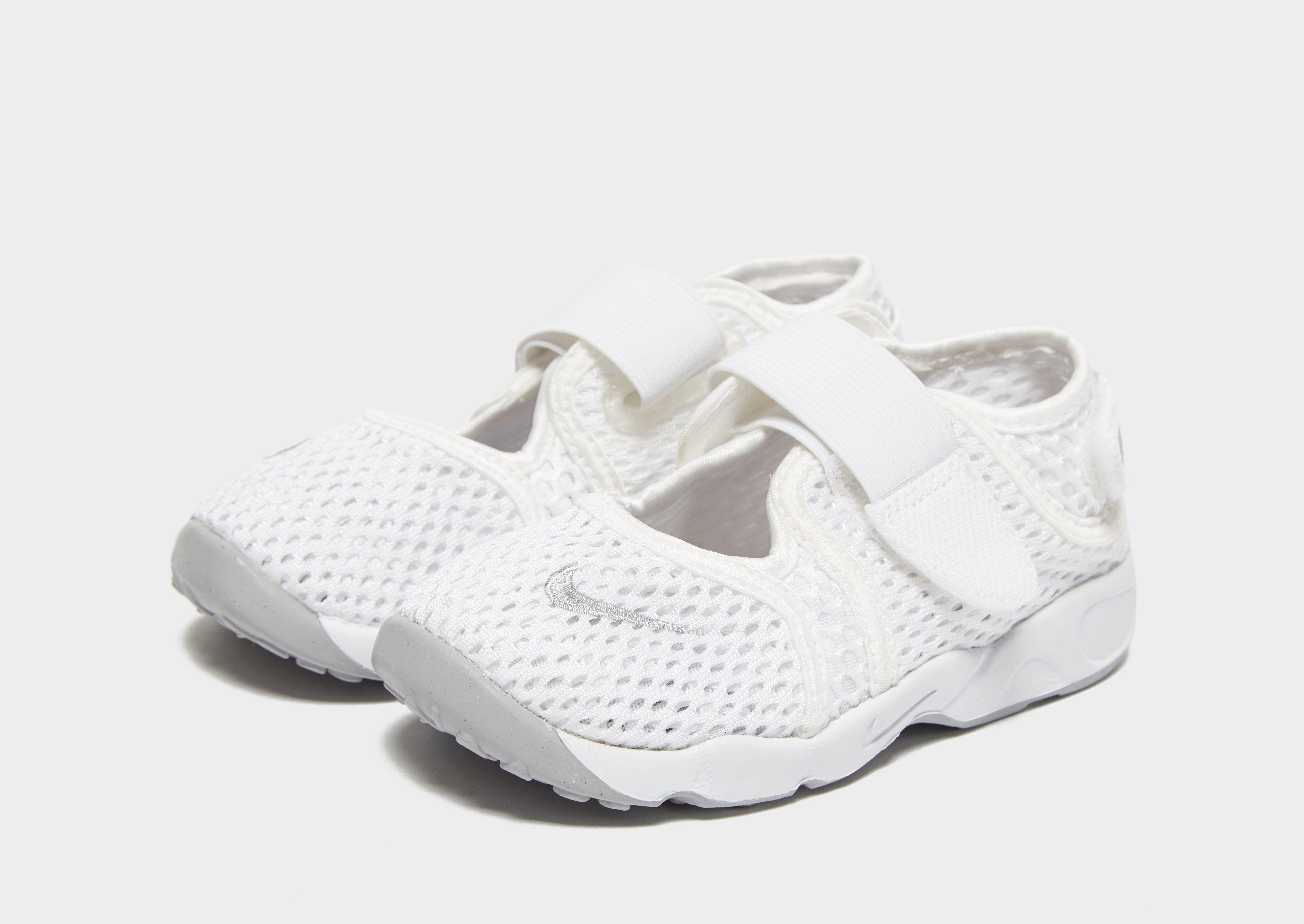 infant nike rifts white