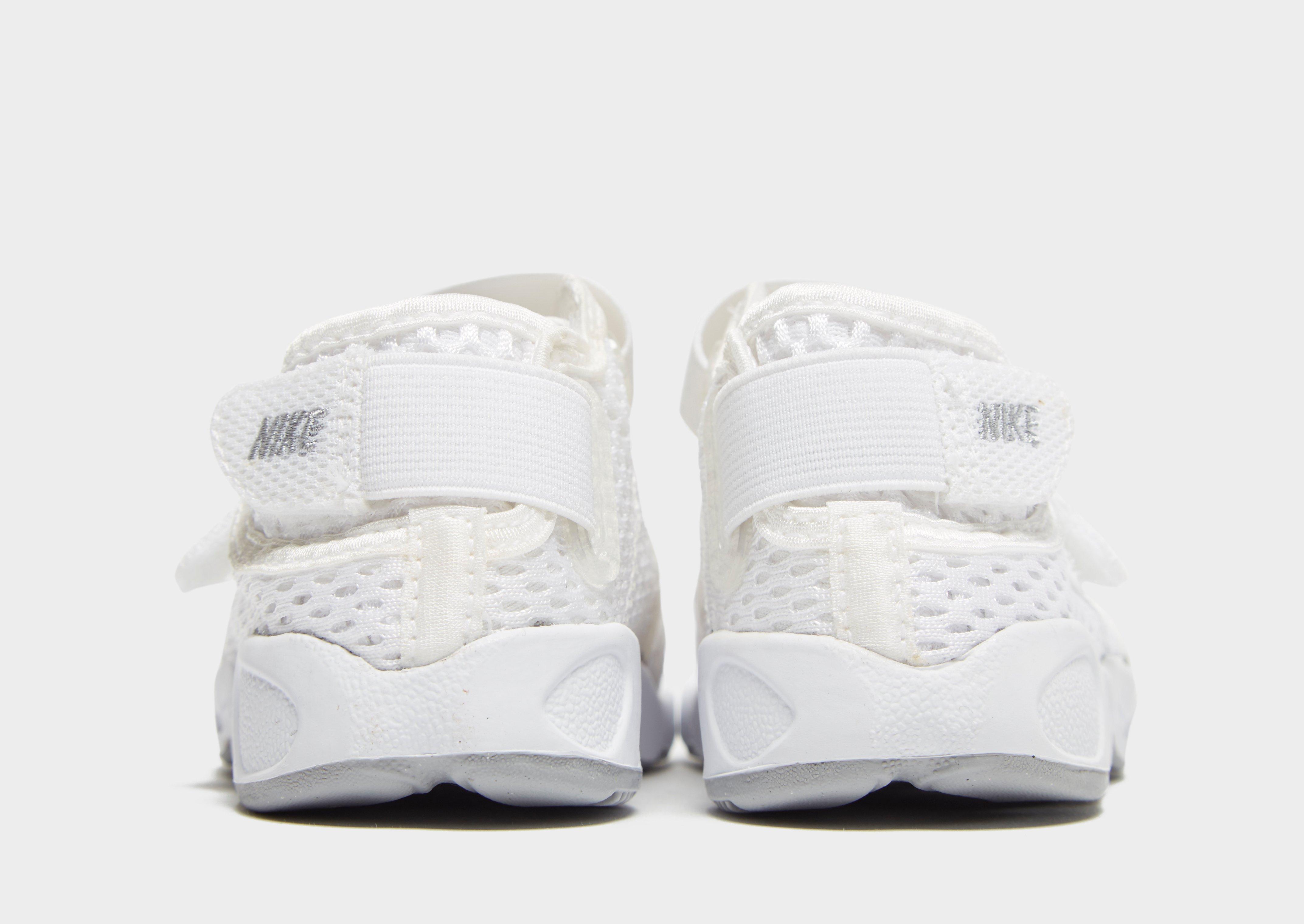 infant nike rift trainers