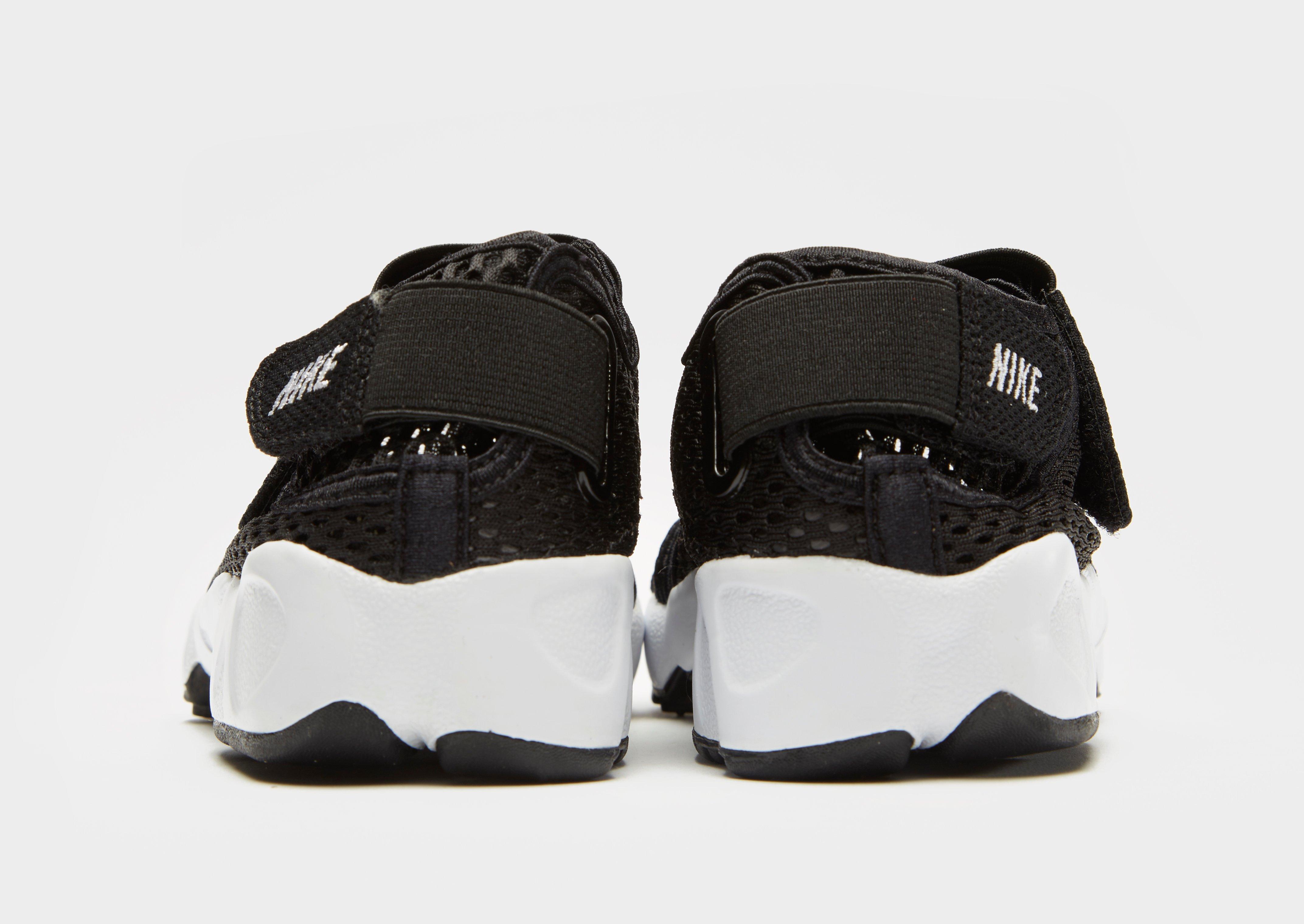 nike rift junior black