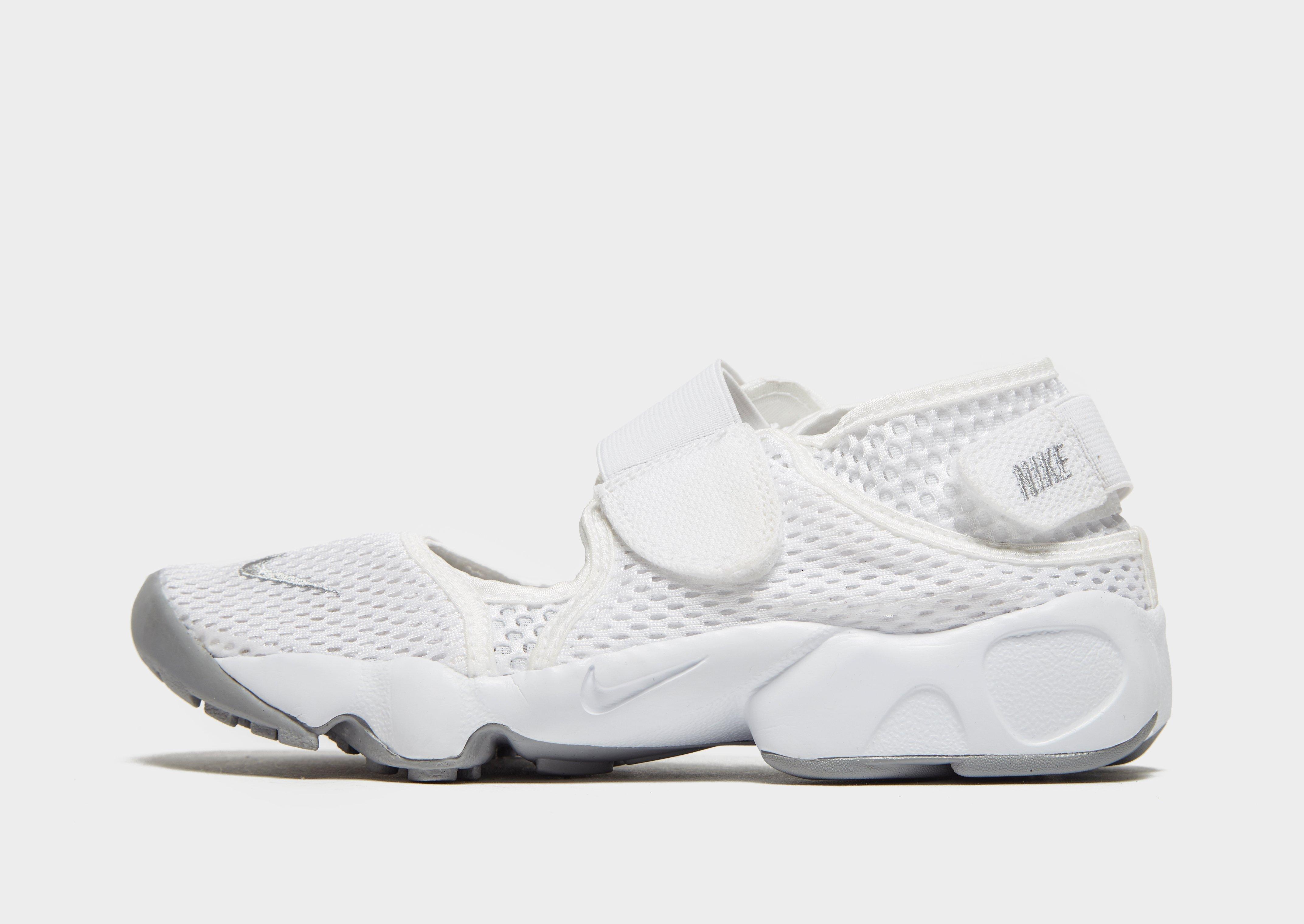 ladies nike rift trainers