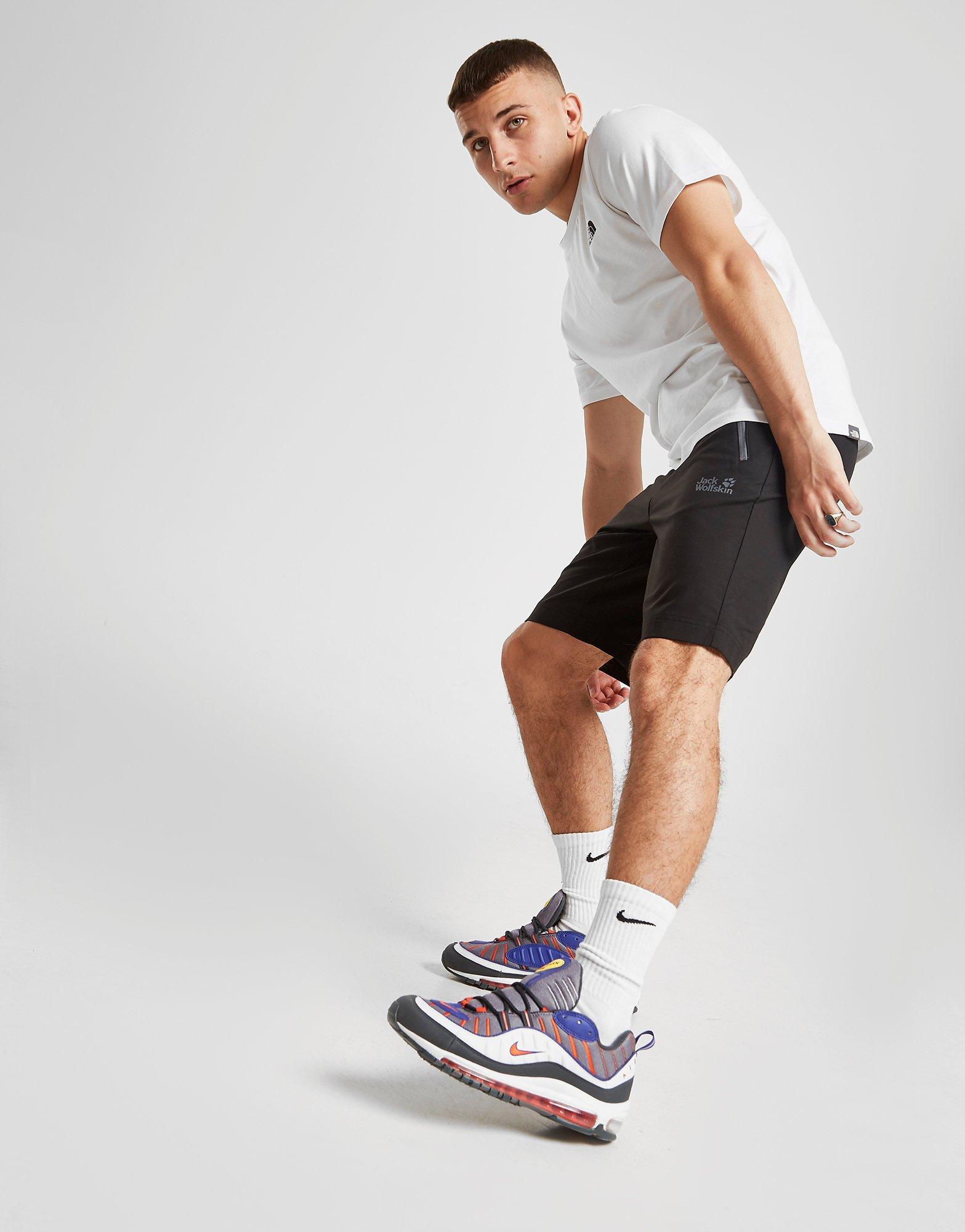 jack wolfskin contrast pocket shorts