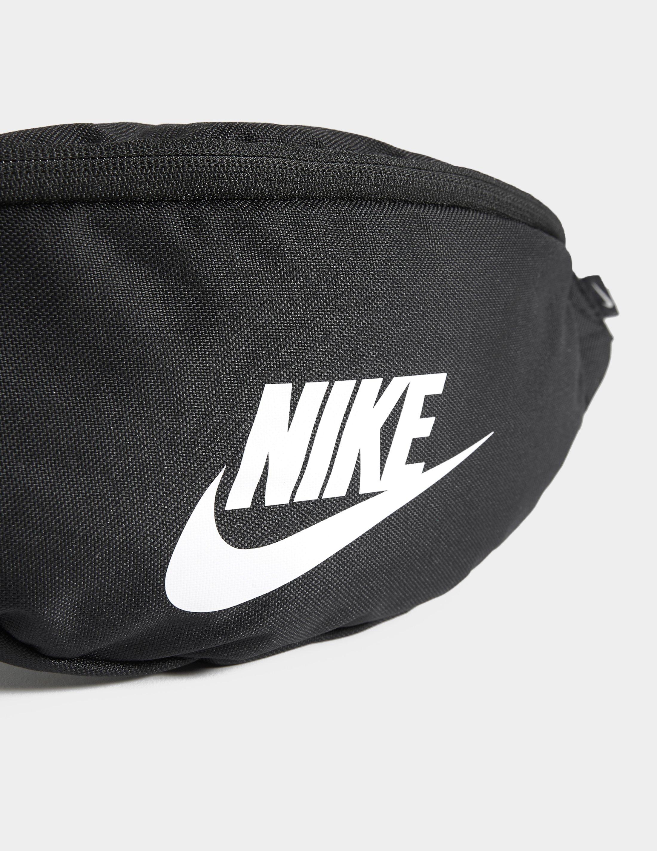 Black Nike Heritage Hip Bag | JD Sports